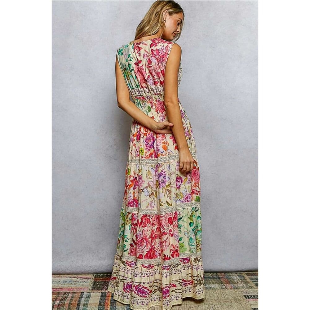 POL Feminine V-Neck Smocked Waist Ruffle Floral Maxi Dress - Thumbnail 3