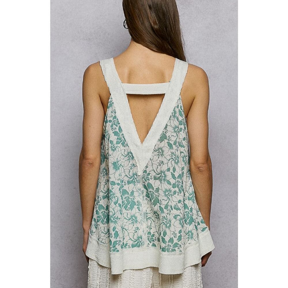 POL Floral V-Neck Flowy Top with Front Pocket - Sage - Thumbnail 2