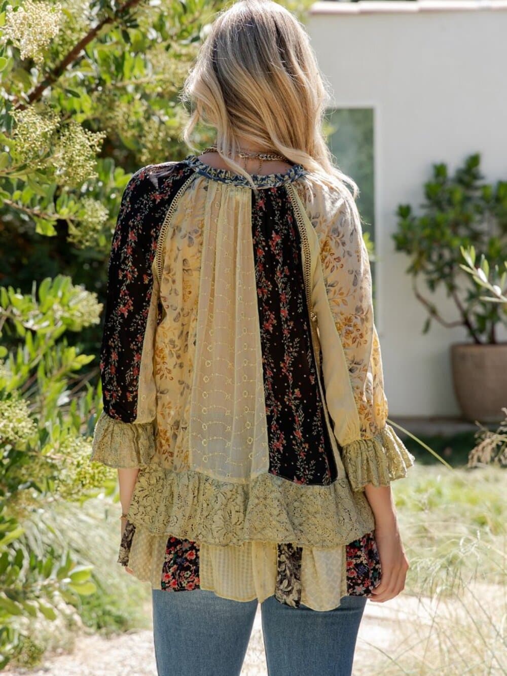 Peasant-Inspired Meraki Blouse with Lace Ruffle Details - Thumbnail 3