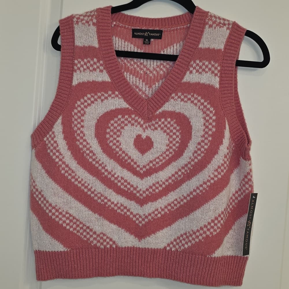 Almost Famous Pink and White Knit‎ Vest - Thumbnail 5