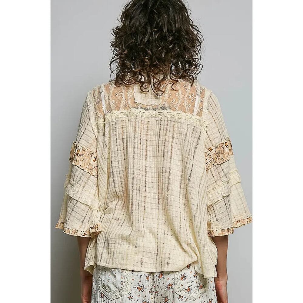 POL Lace Panel Detail Floral Ruffle 3/4 Sleeve Rib Knit Top - Thumbnail 3