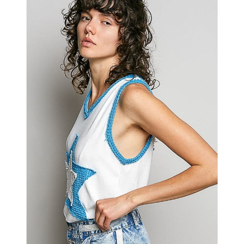 POL Star Crochet Patch V-Neck Tank Top - Thumbnail 2