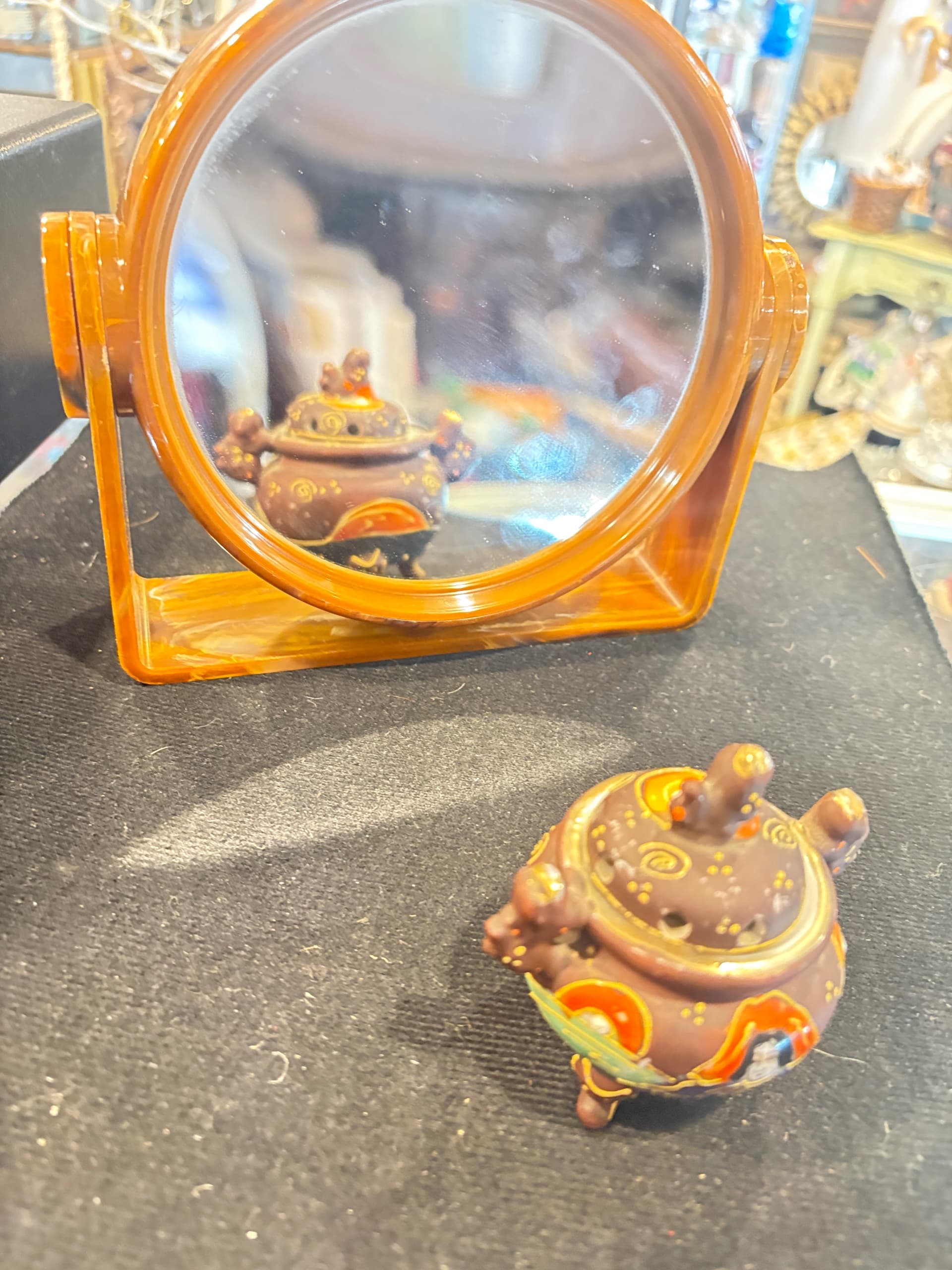 1950s Butterscotch Marbled Lucite Tilt Round Vanity Mirror (1205) - Regular - Thumbnail 4