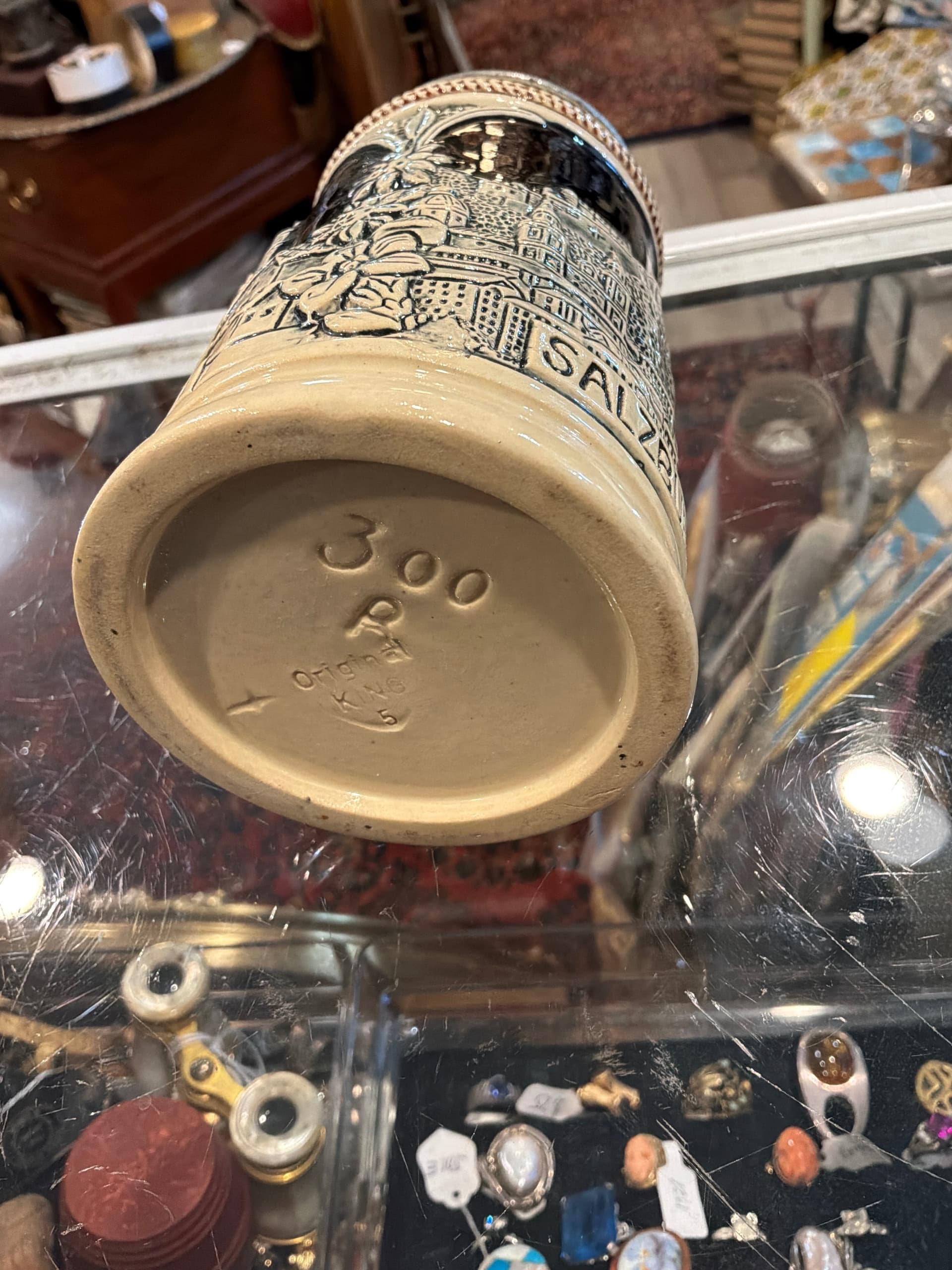 Vintage German Beer Stein | Salzburg Austria Souvenir | King-Werk Pewter Lid | Glockenspiel Relief Stoneware Tankard - Regular - Thumbnail 7