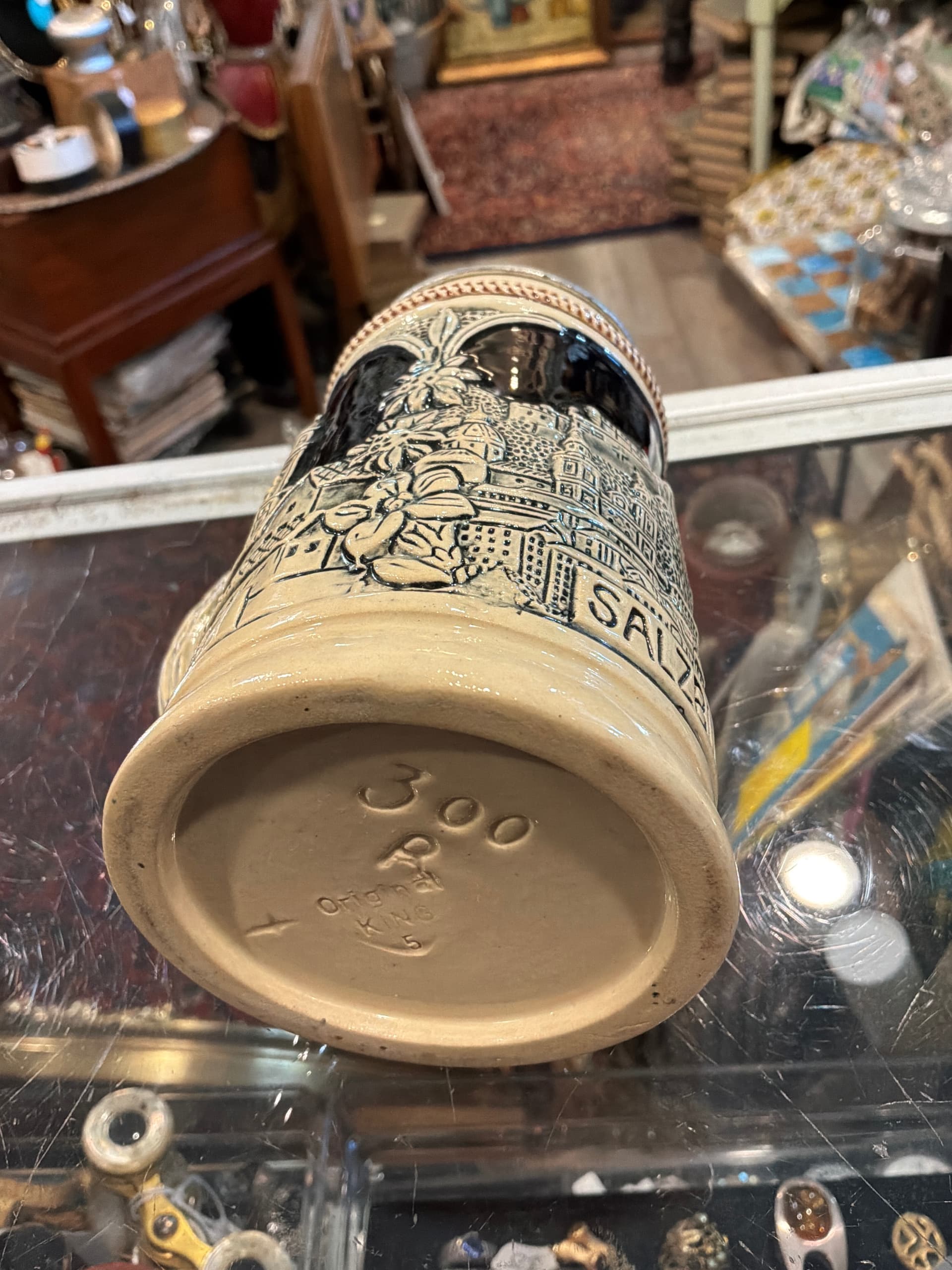 Vintage German Beer Stein | Salzburg Austria Souvenir | King-Werk Pewter Lid | Glockenspiel Relief Stoneware Tankard - Regular - Thumbnail 6