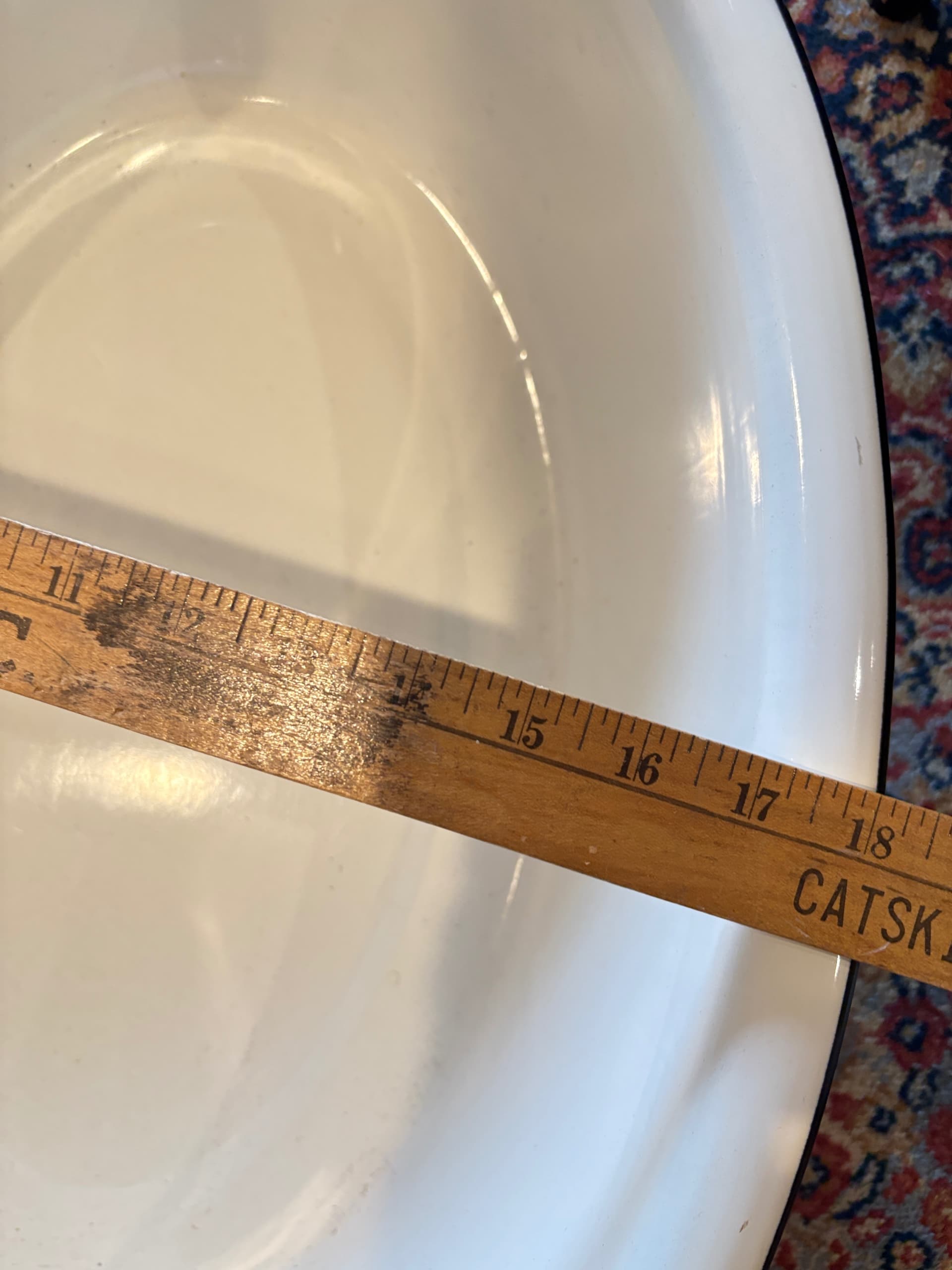 Large Antique White Enamelware Oval Wash Basin, Black Trim, 26” Farmhouse Graniteware Tub - Regular - Thumbnail 6