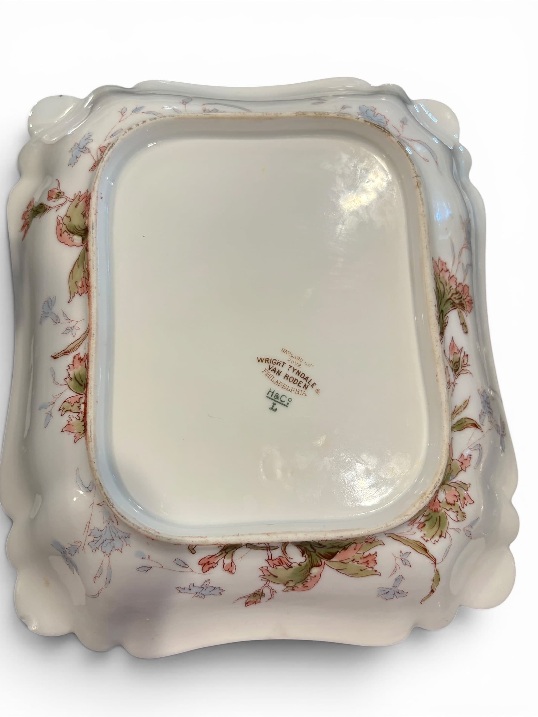 Antique Haviland Limoges Scalloped Dish, Wright Tyndale & Van Roden Philadelphia (941) - Regular - Thumbnail 3