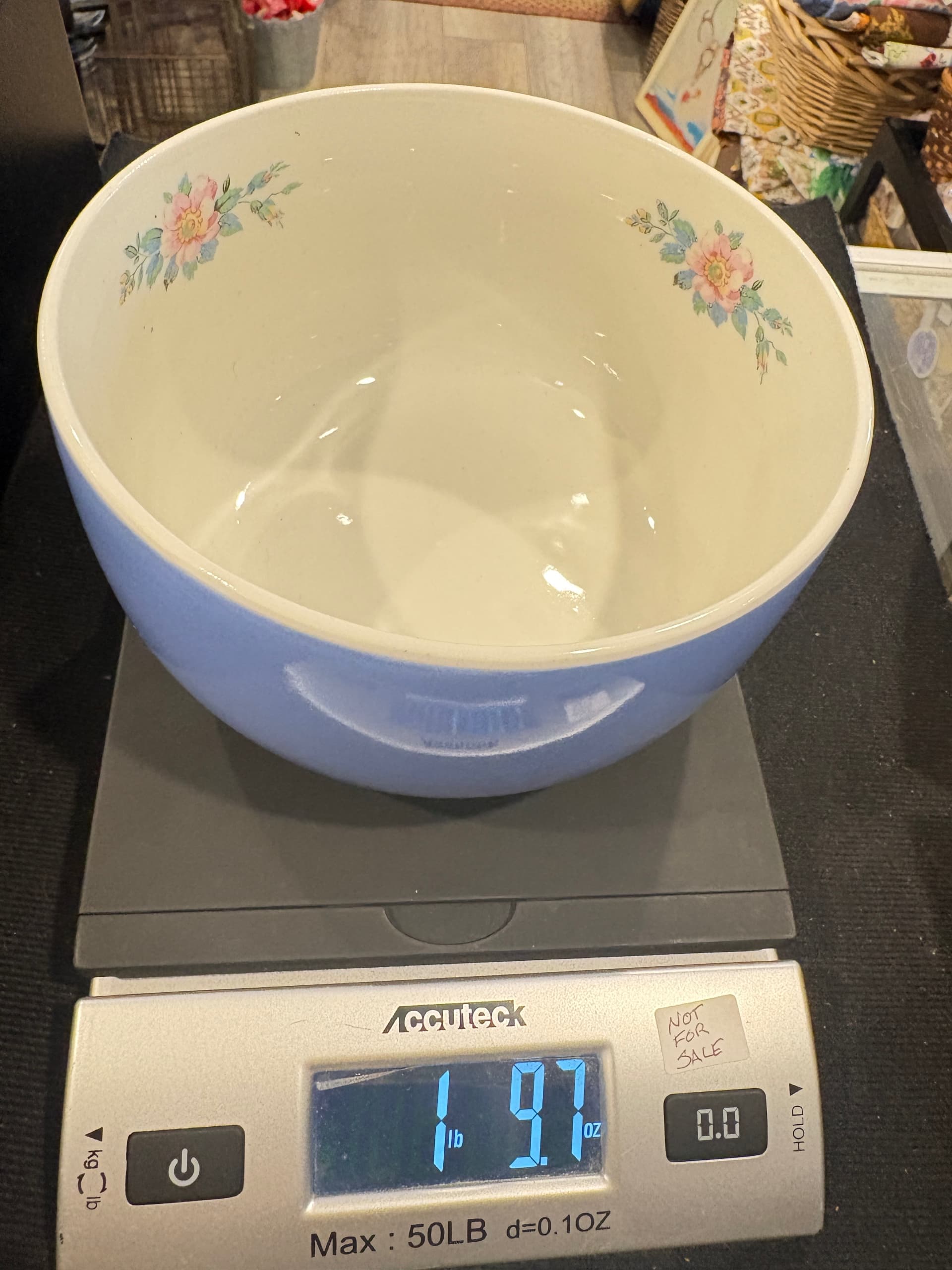 Hall China Rose Parade Mixing Bowl Blue Periwinkle, 1940s (941) - Regular - Thumbnail 5