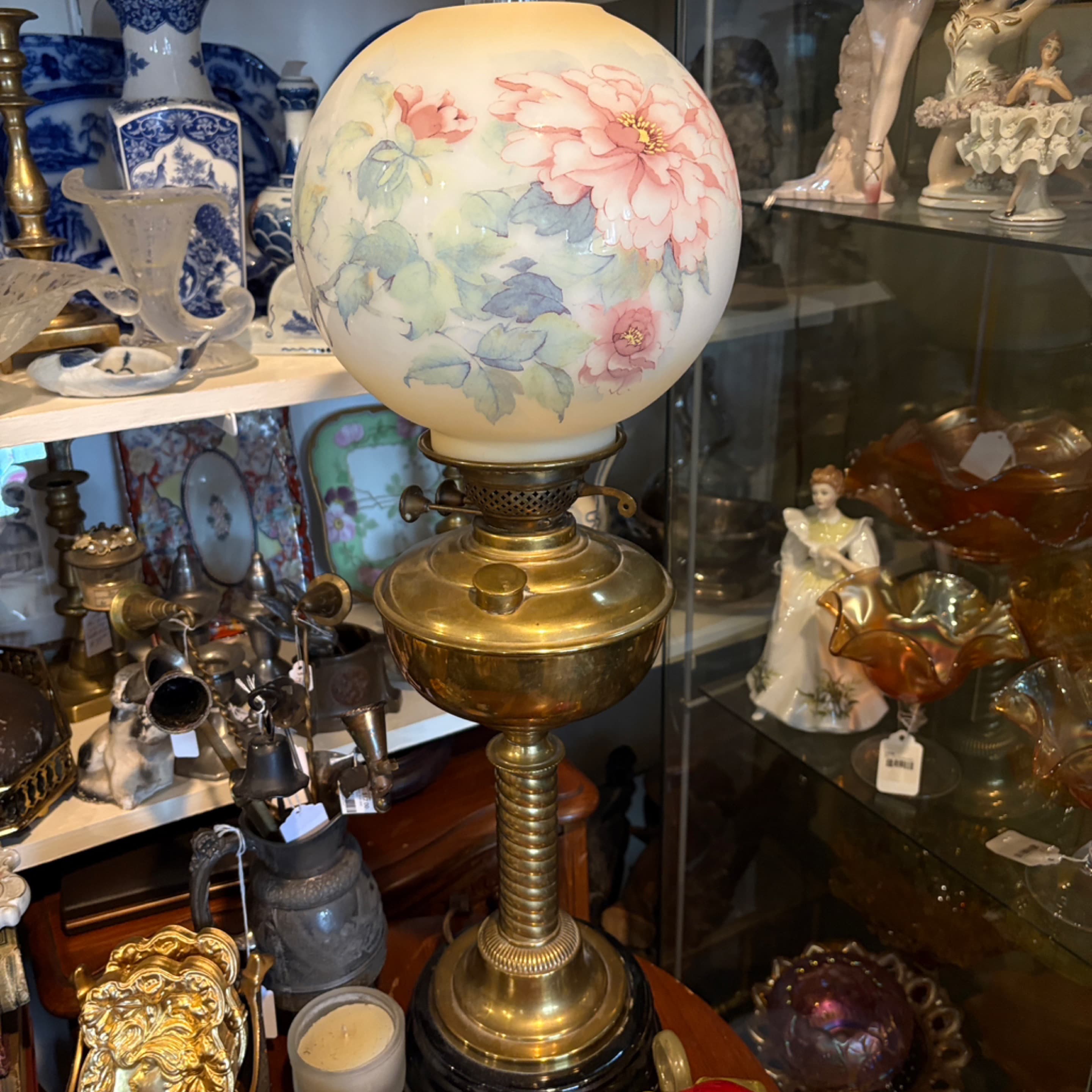 Victorian Brass Parlor Oil Lamp | Hand-Painted Peony Globe | Working | c. 1880–1900 - Regular