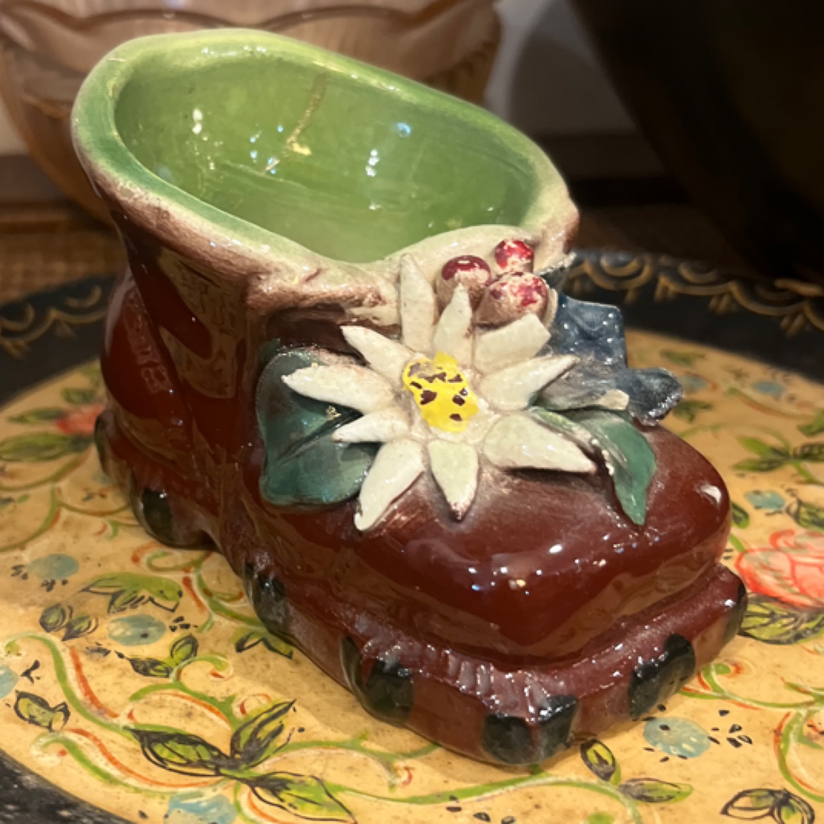 vintage Italian ceramic boot-shaped planter - Regular