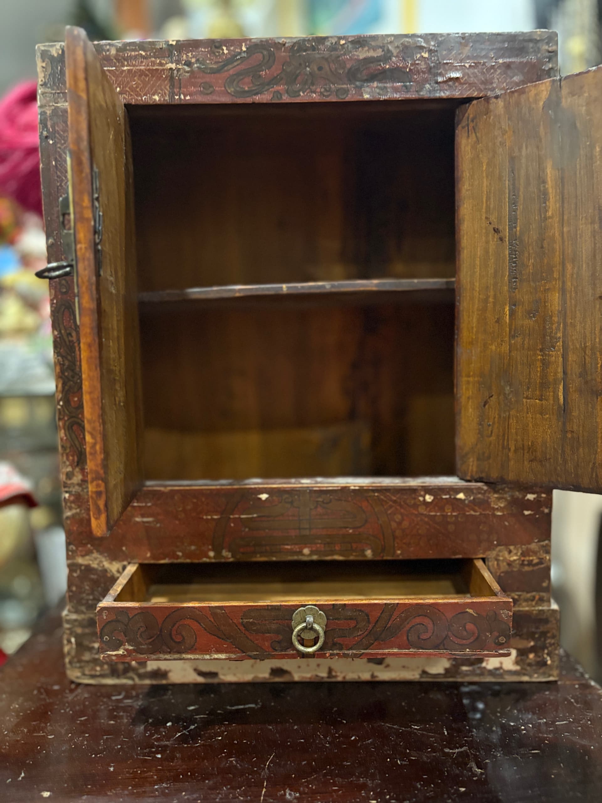 Antique Chinese Red Lacquer Cabinet • Late Qing Dynasty 1880-1920 • 1205 - Regular - Thumbnail 6
