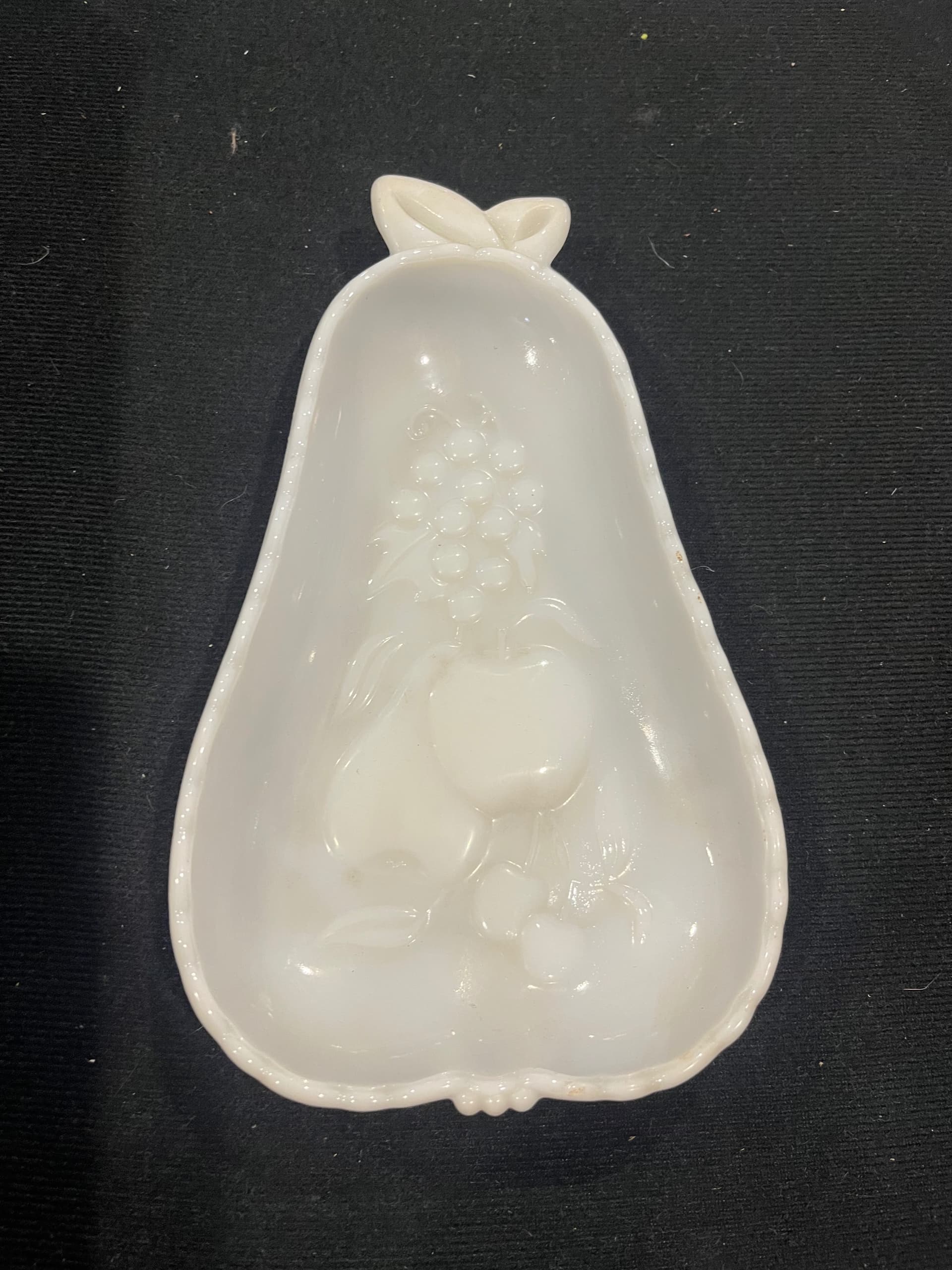 Vintage Milk Glass Pear Shaped Dish 91270) - Regular - Thumbnail 6