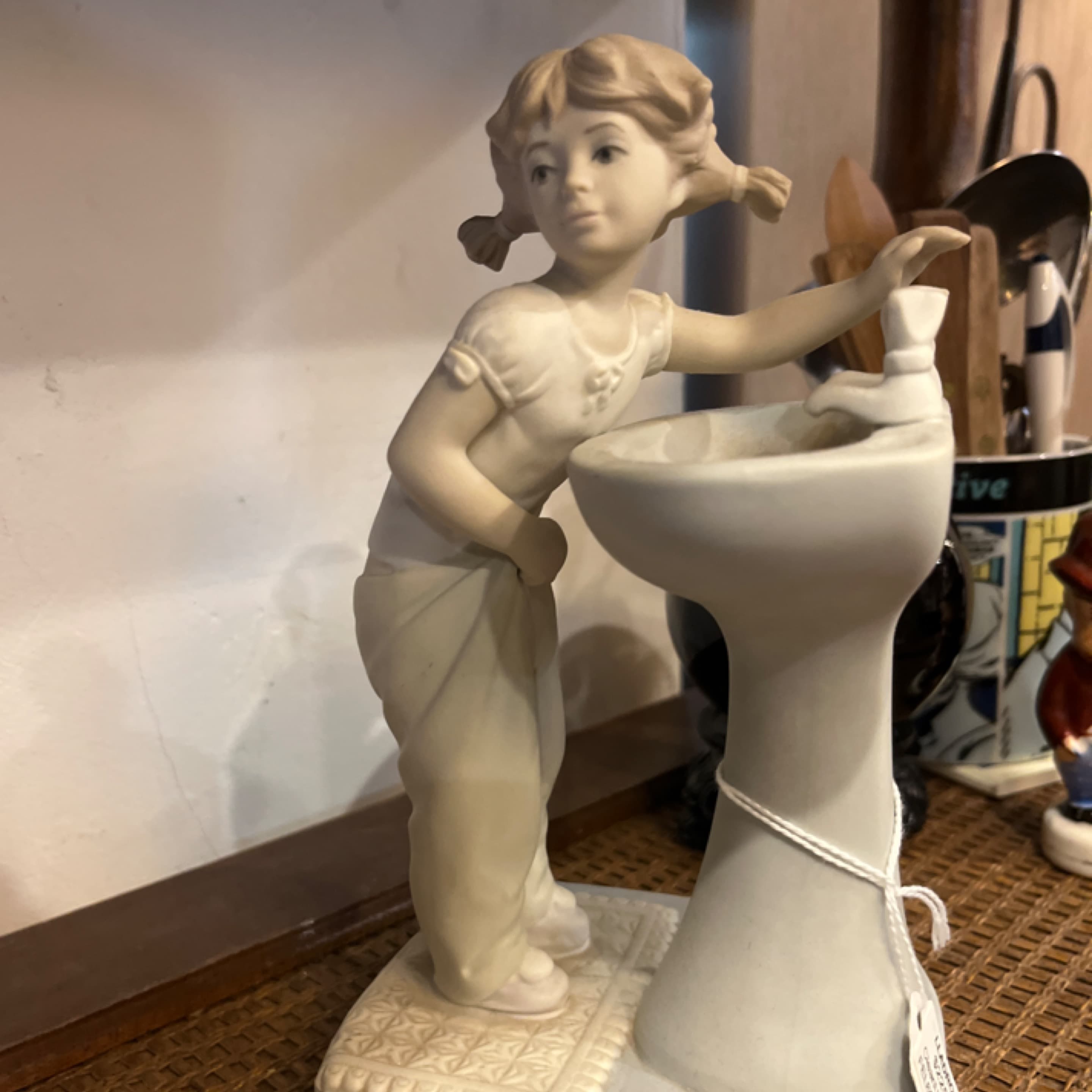 Lladro “Clean Up Time” Girl By Sink Figurine - Regular