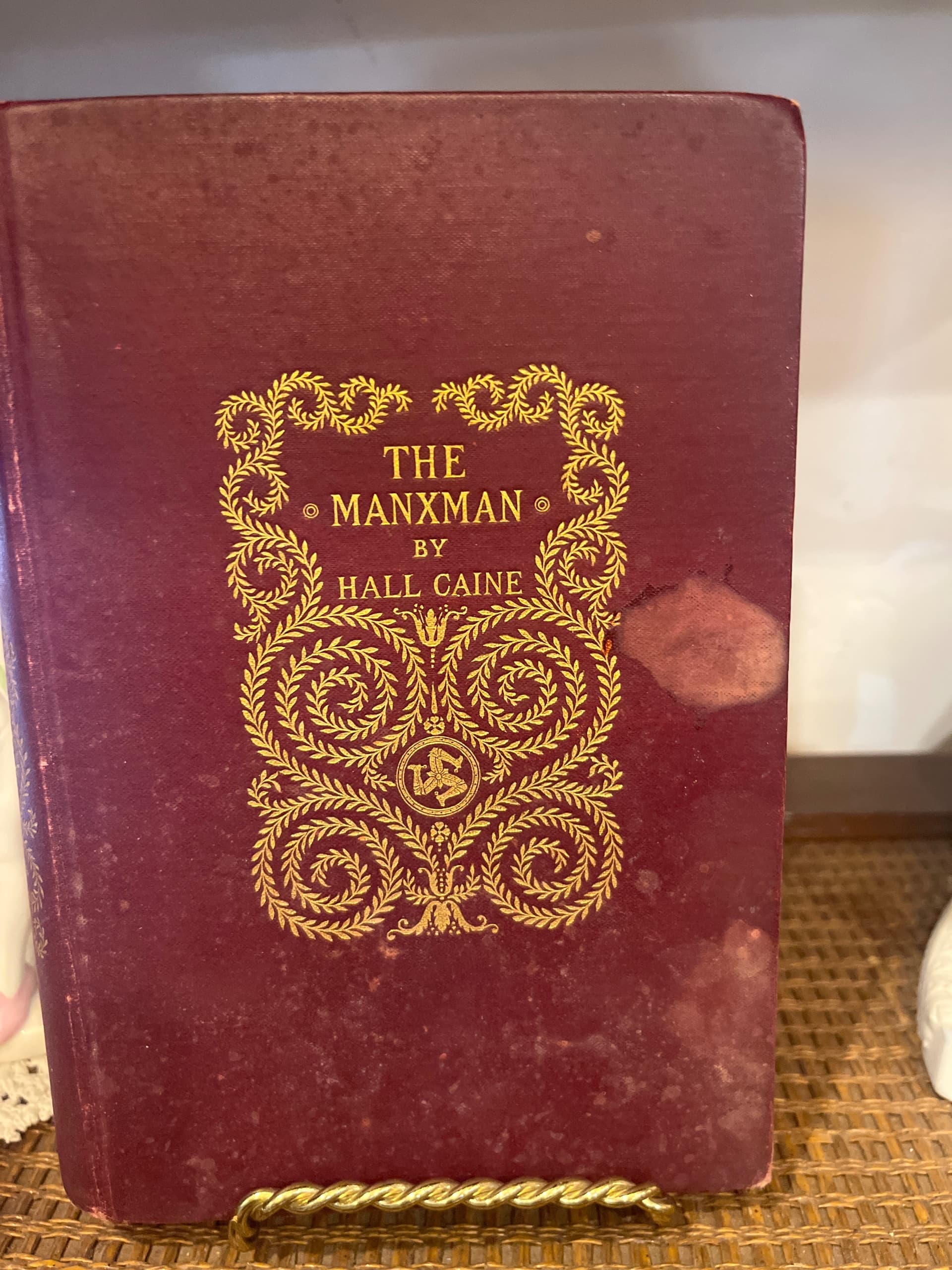 Antique ‘The Manxman’ by Hall Caine – Gilt Decorated Cloth Book - Regular - Thumbnail 4