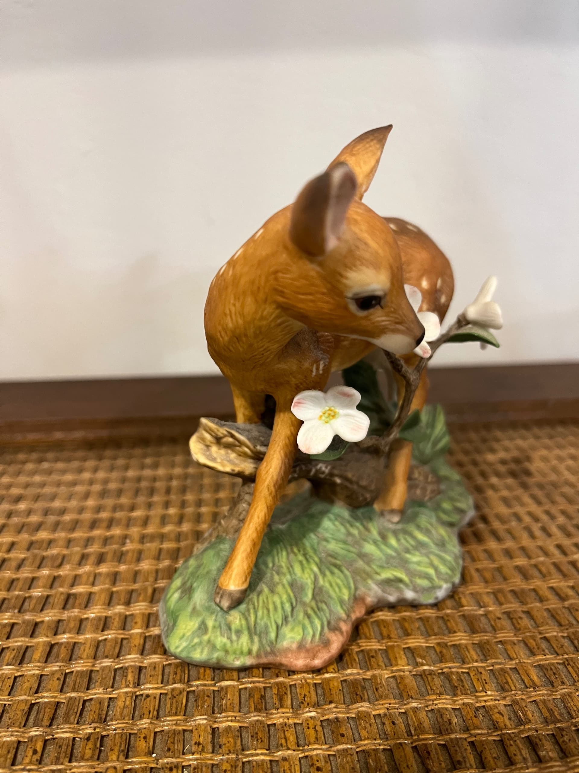 Lenox Afternoon Splendid White-Tailed Deer - Regular - Thumbnail 2