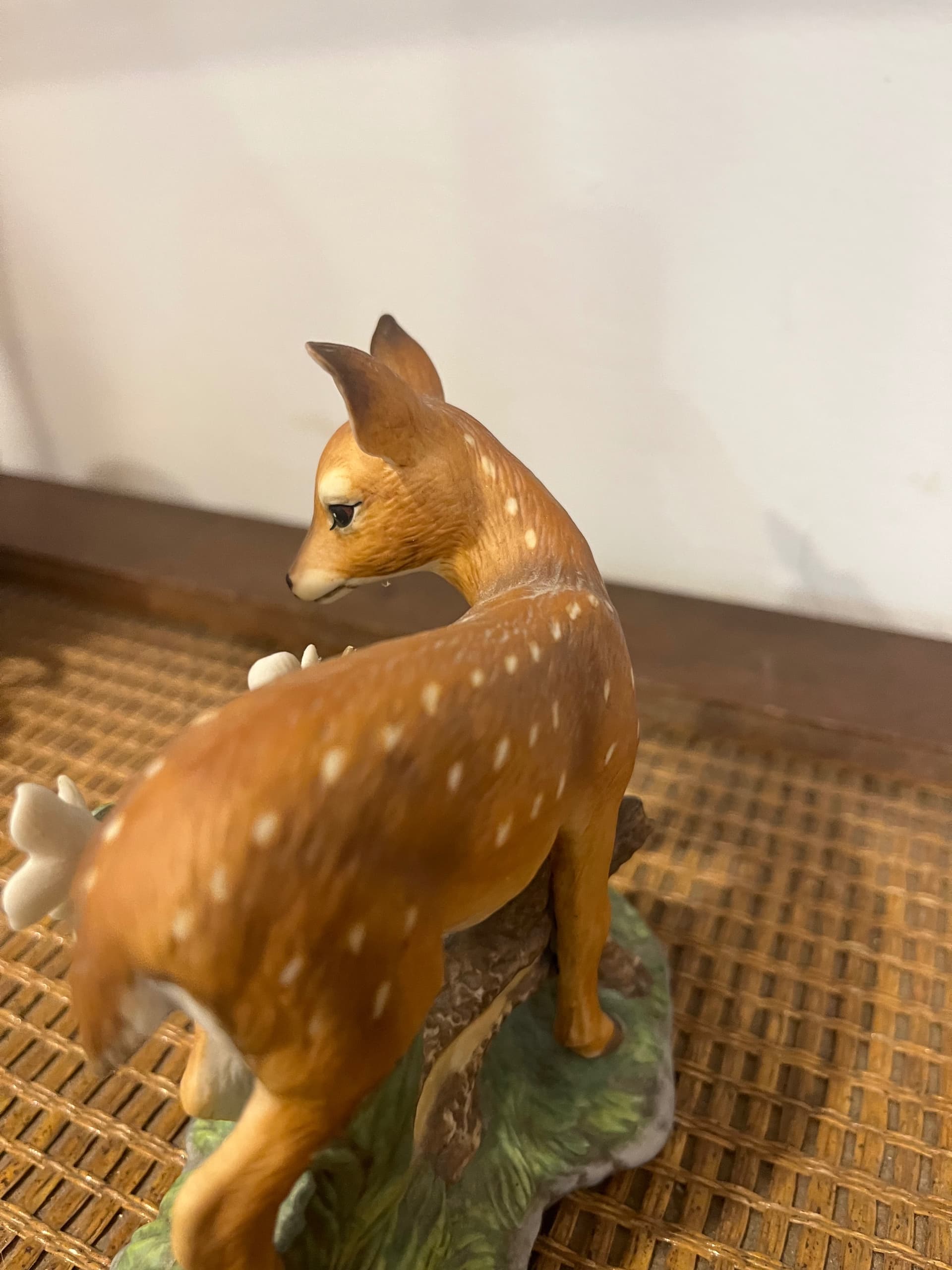 Lenox Afternoon Splendid White-Tailed Deer - Regular - Thumbnail 3
