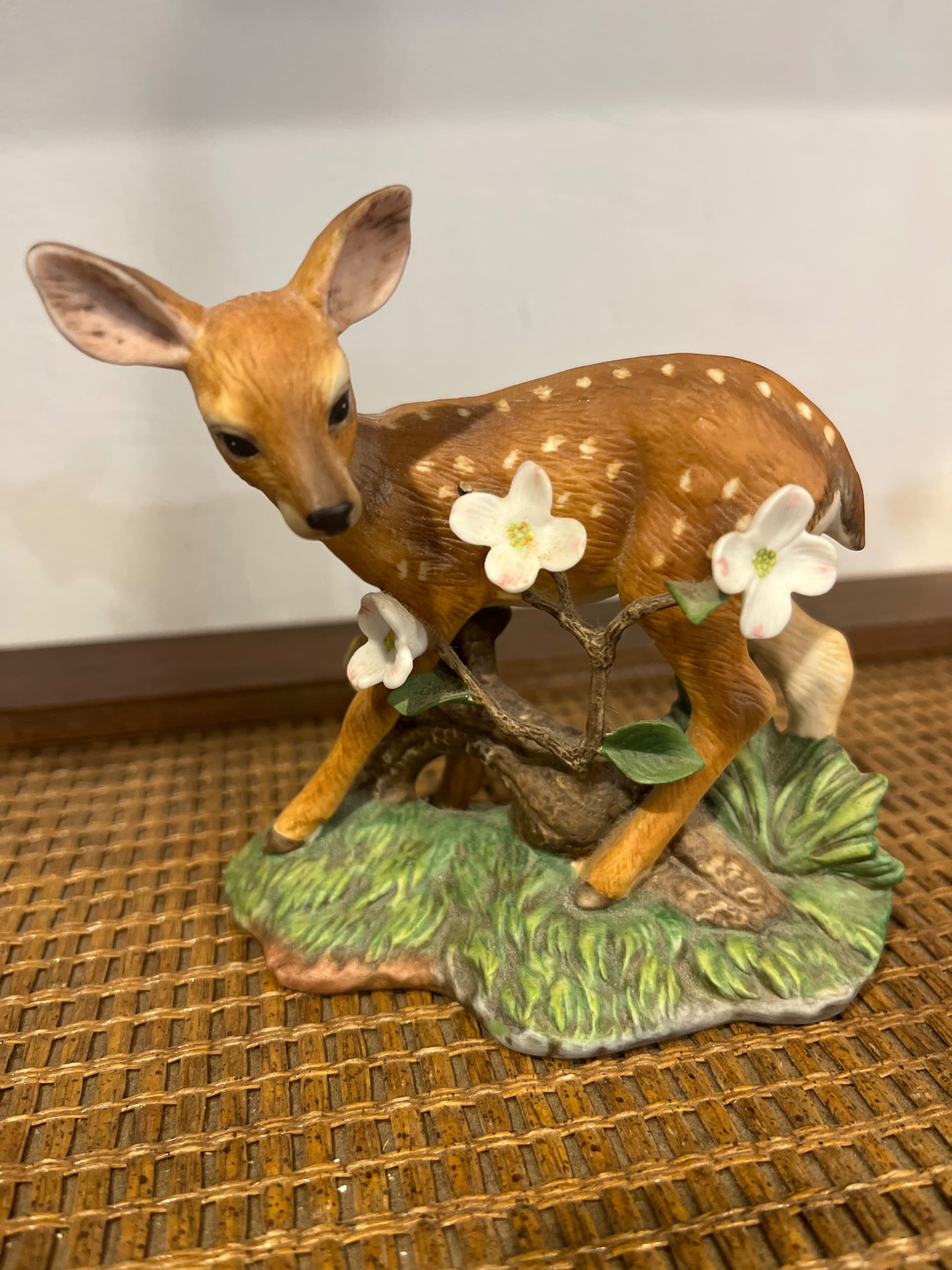 Lenox Afternoon Splendid White-Tailed Deer - Regular - Thumbnail 5
