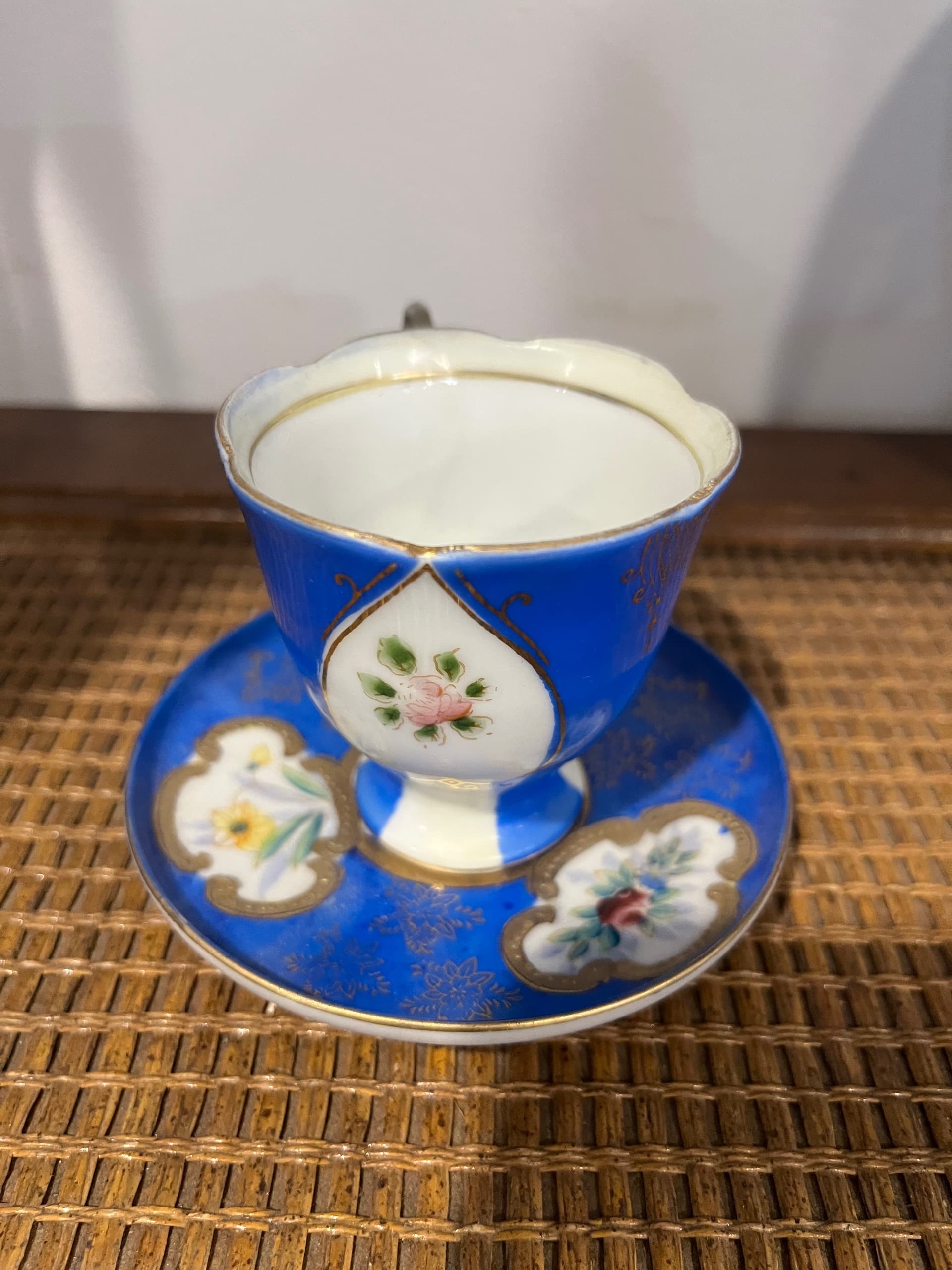 H. Kato Demitasse Cup & Saucer – Occupied Japan Cobalt Blue & Gold Floral Porcelain - Regular - Thumbnail 8
