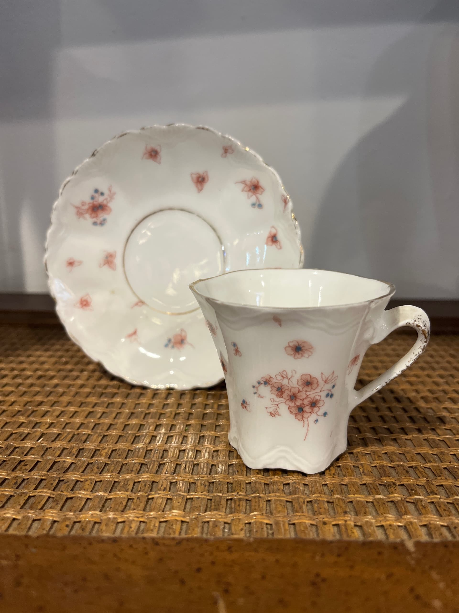 Demitasse Cup & Saucer | Trumpet Shape Embossed Porcelain | Pink Floral Sprig | Gold Rim | Antique Unmarked - Regular - Thumbnail 2