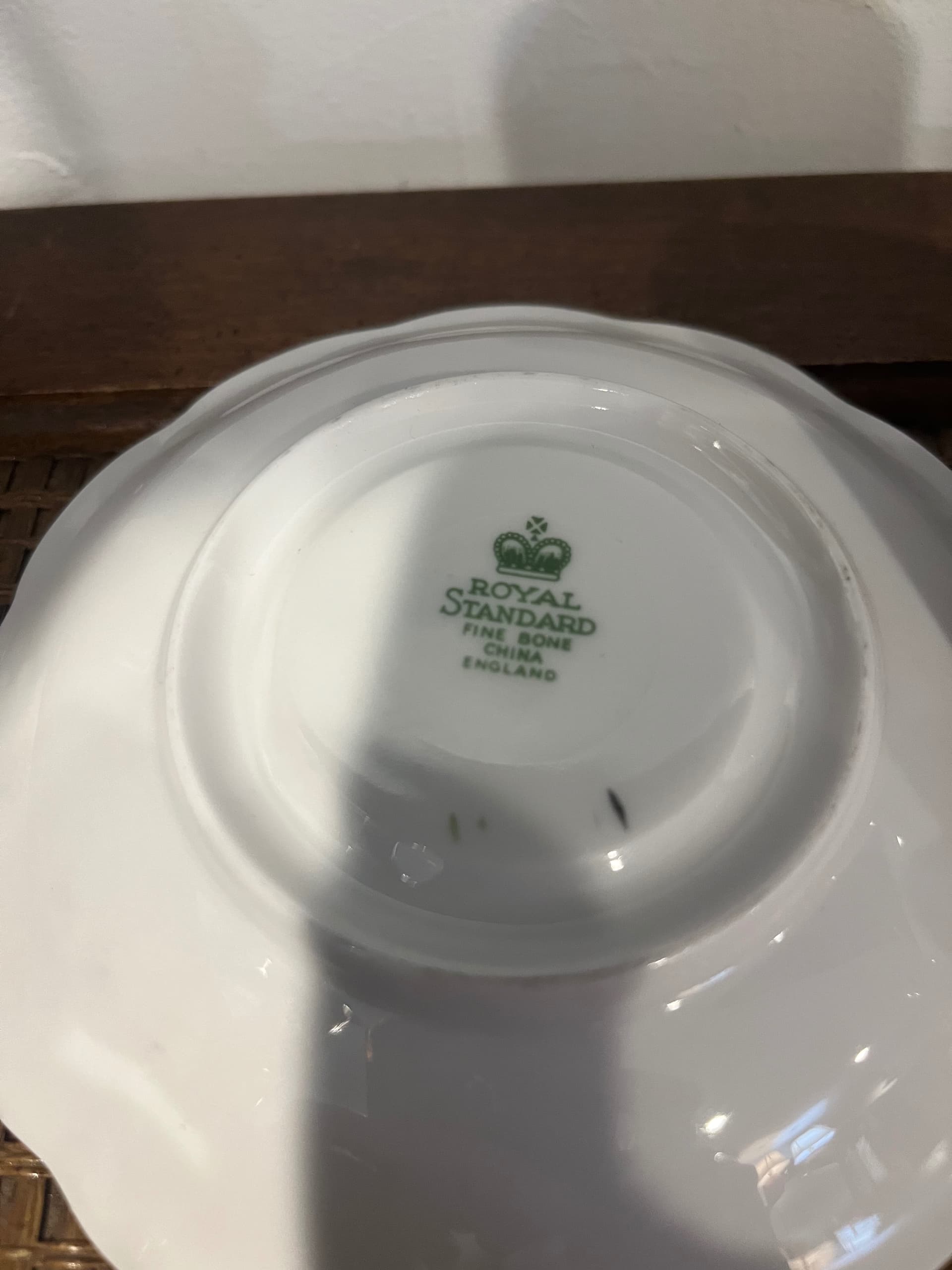 Royal Standard Bone China Demitasse Cup & Saucer | Autumn Maple Leaf Pattern | Gold Rim | Made in England Vintage - Regular - Thumbnail 7