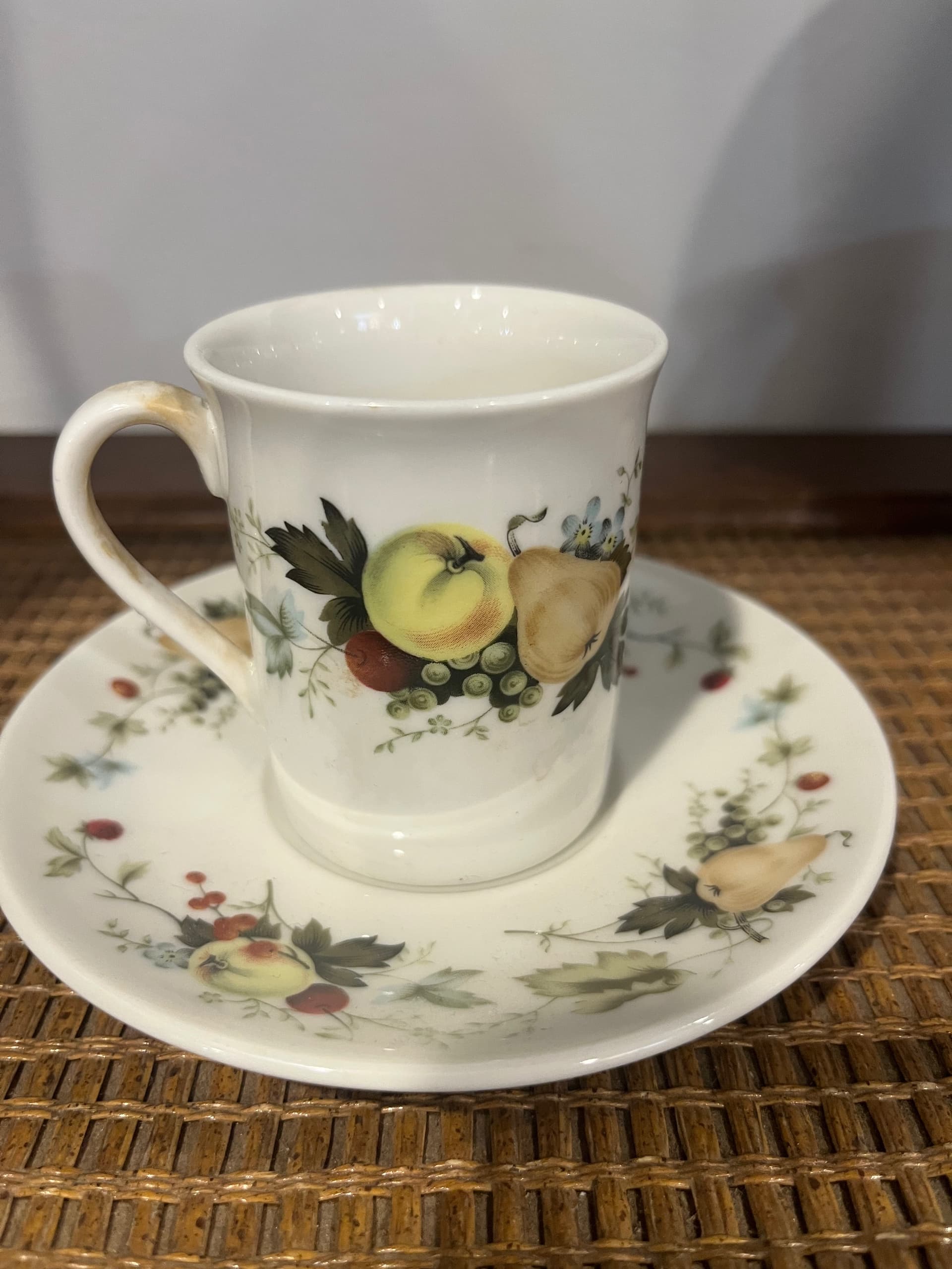 Royal Doulton Miramont TC1022 Demitasse Cup Saucer English Translucent China Fruit Pattern England - Regular - Thumbnail 5