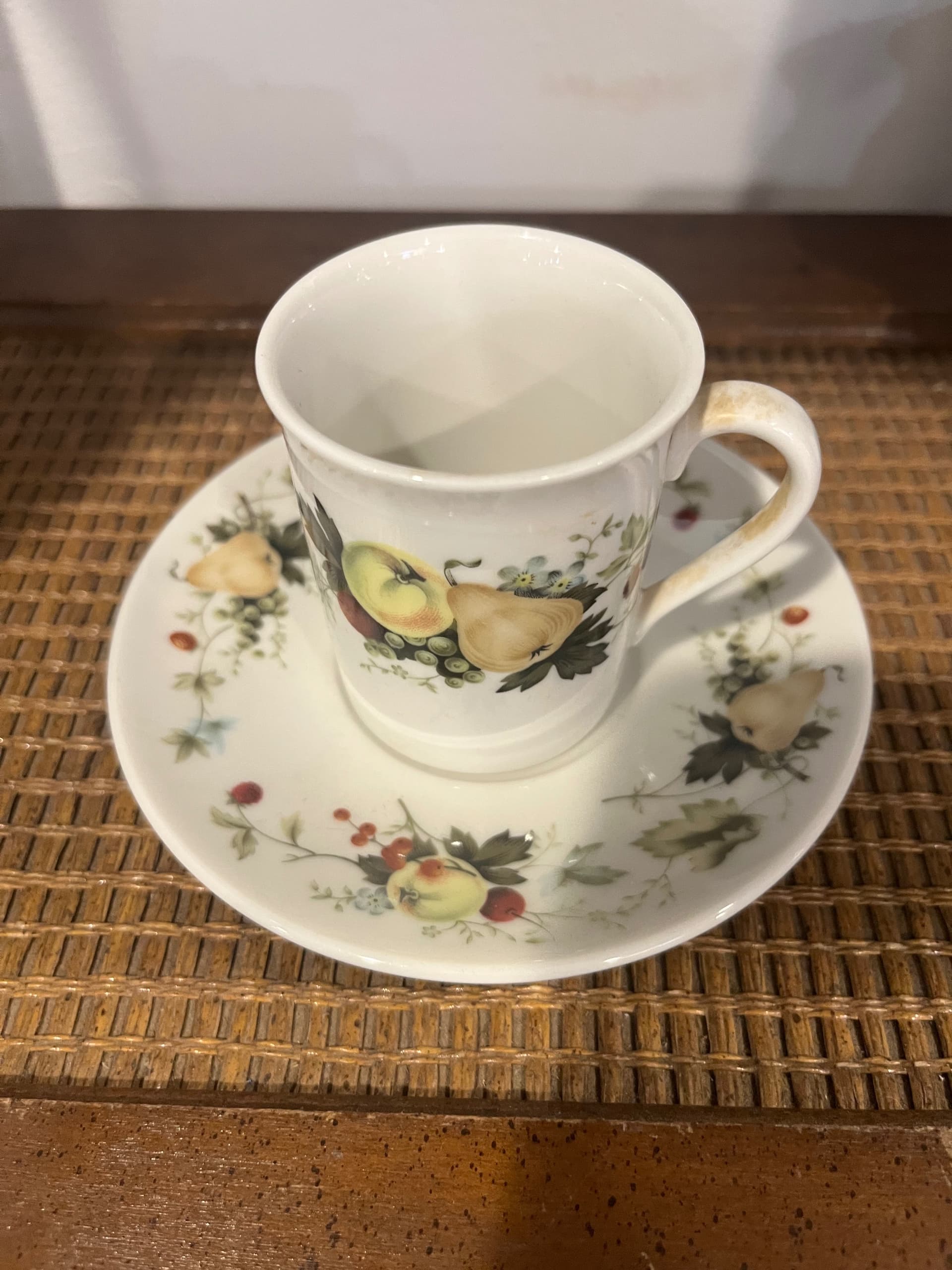 Royal Doulton Miramont TC1022 Demitasse Cup Saucer English Translucent China Fruit Pattern England - Regular - Thumbnail 7