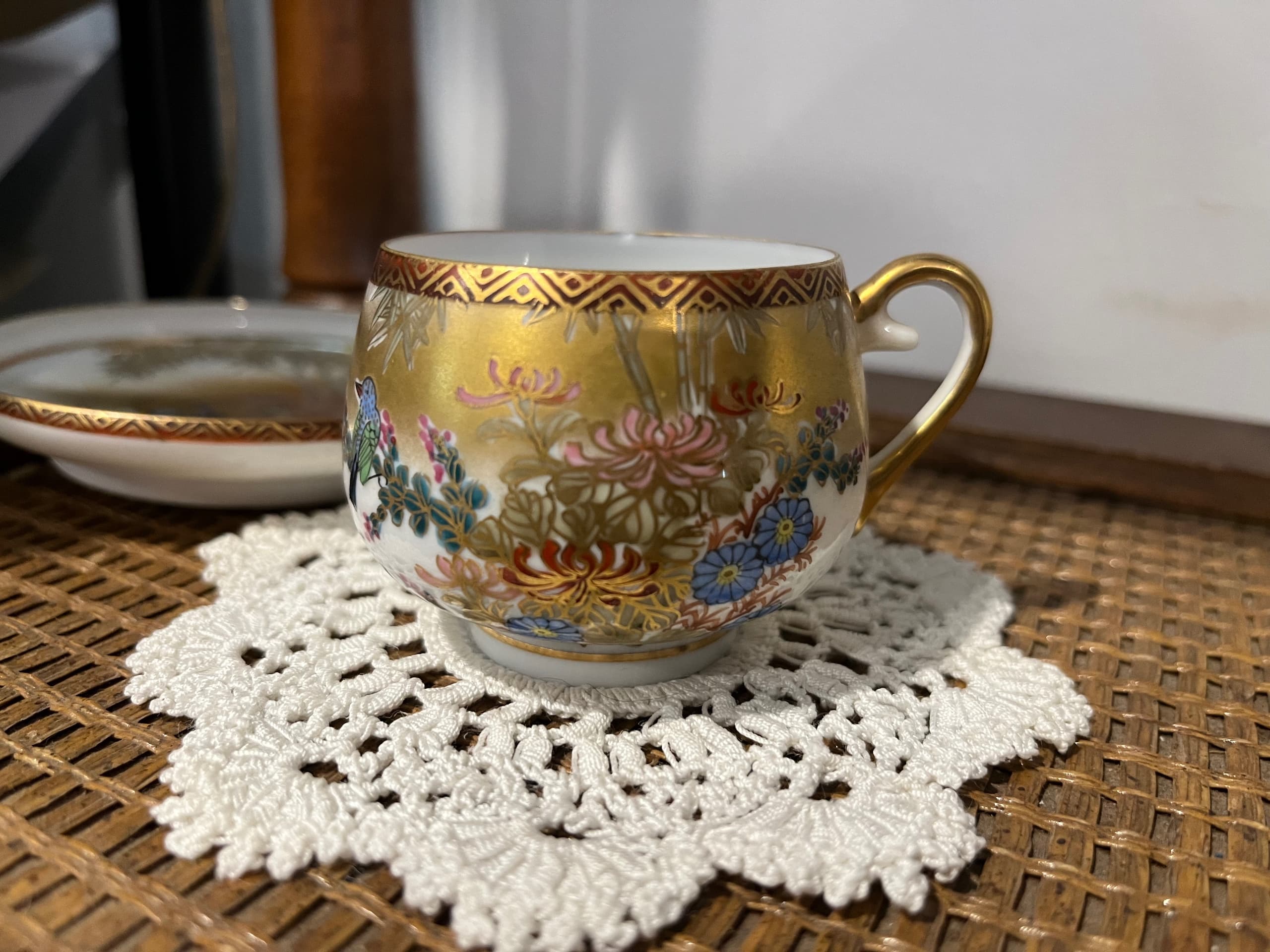 Kutani Porcelain Demitasse Cup & Saucer Heavy Gold Chrysanthemum Bird Meiji/Showa Japanese - Regular - Thumbnail 2