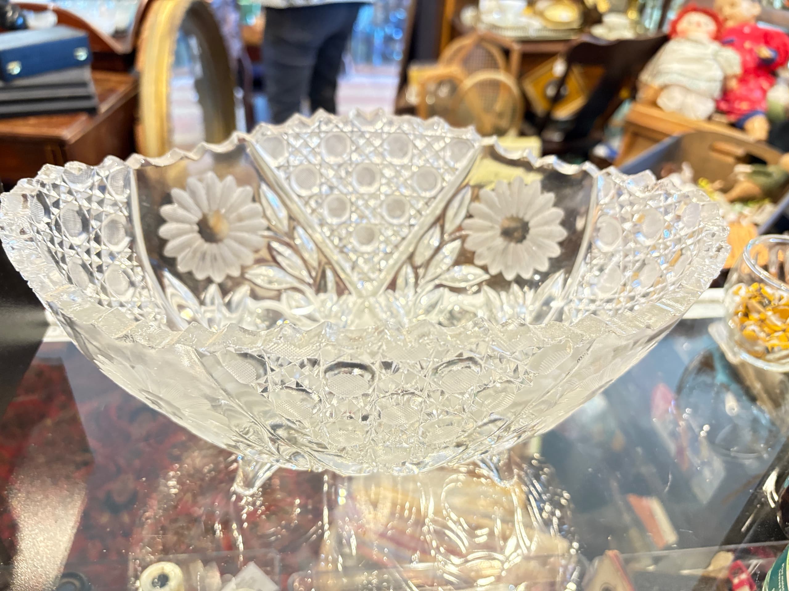American Brilliant Period Cut Crystal Bowl — 11” Footed, Daisy Engraving, c. 1890–1915 - Regular - Thumbnail 2