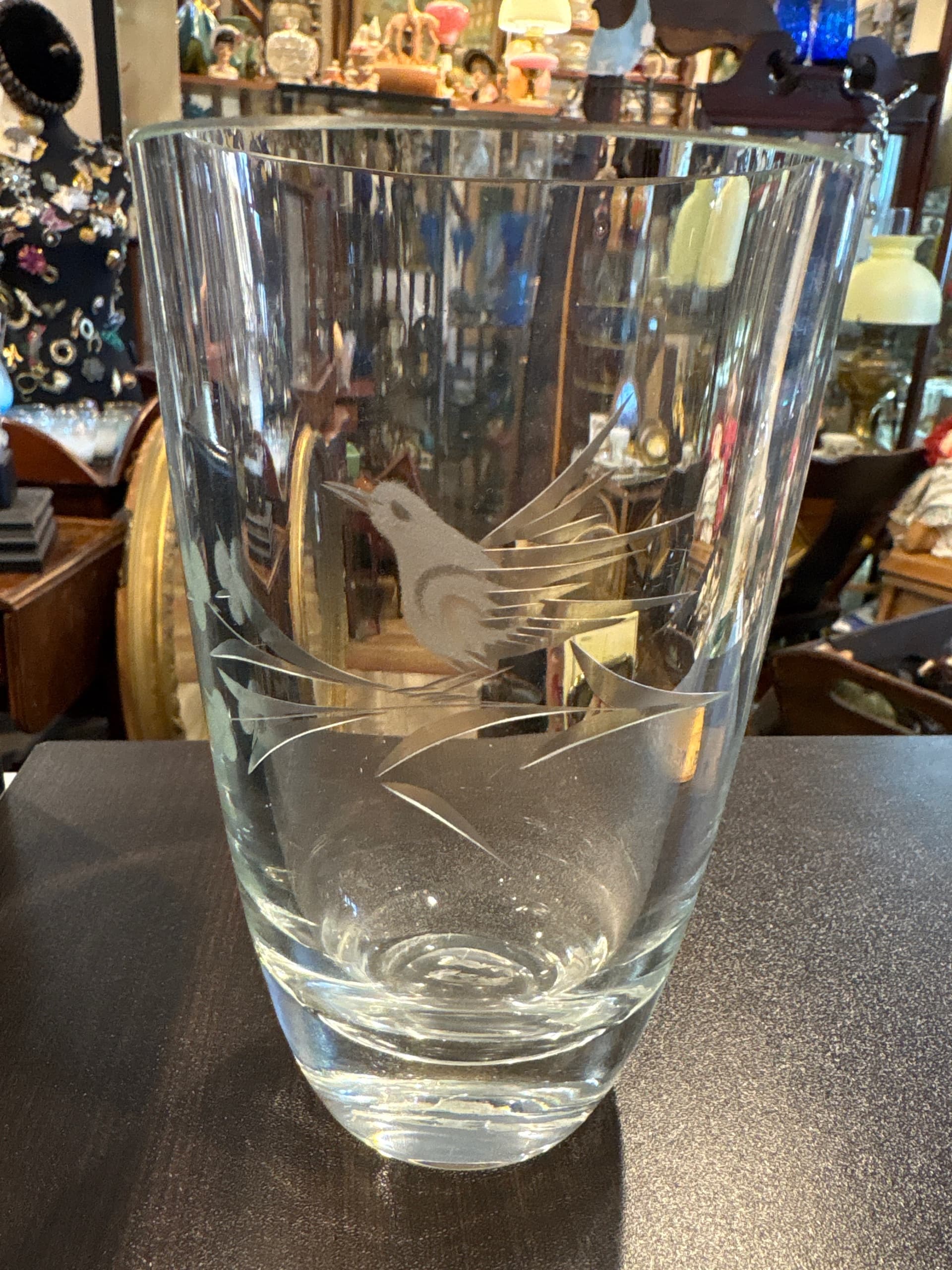 Scandinavian Crystal Vase, Engraved Bird Motif, Mid-Century - Regular - Thumbnail 6