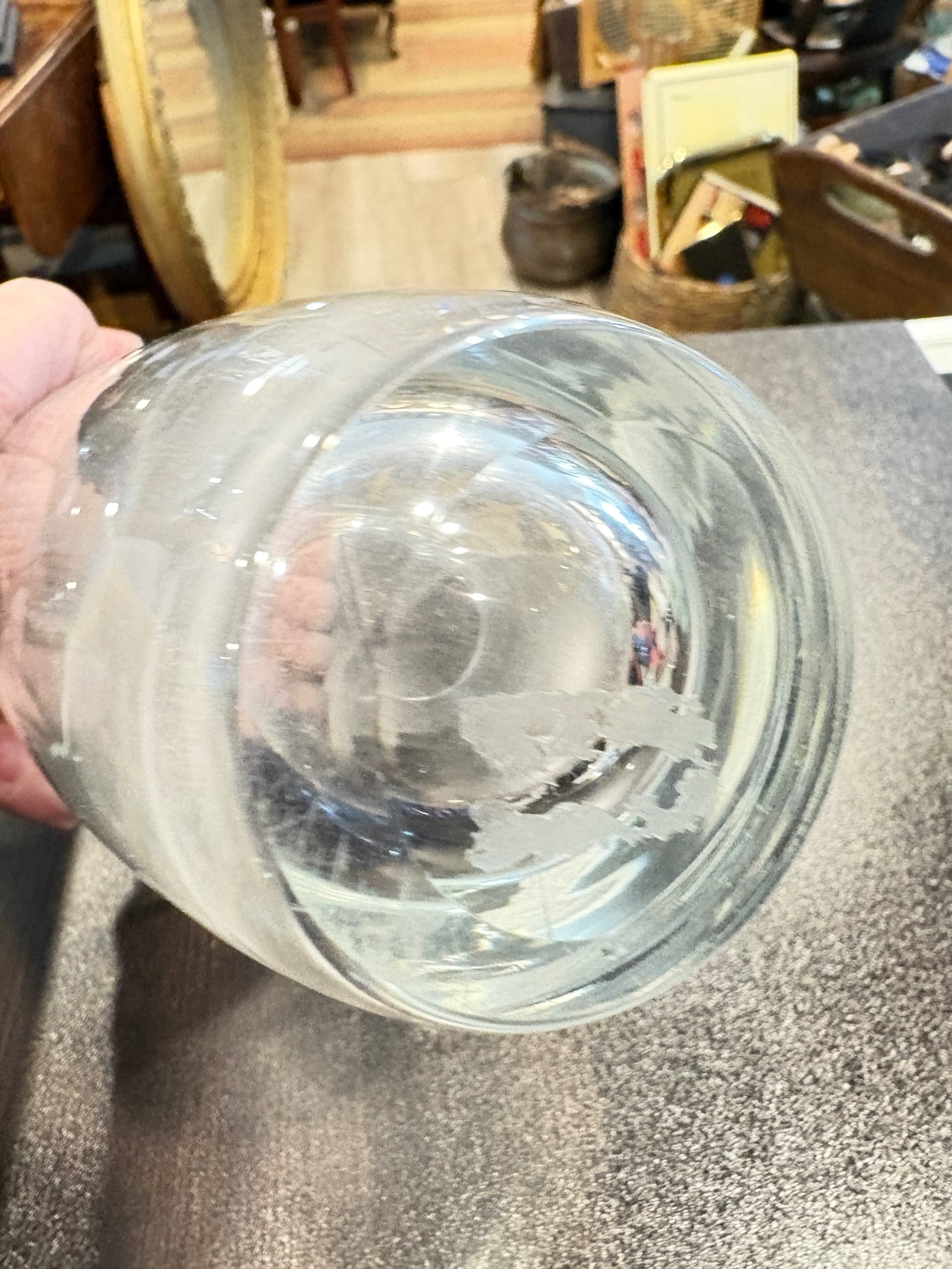 Scandinavian Crystal Vase, Engraved Bird Motif, Mid-Century - Regular - Thumbnail 5