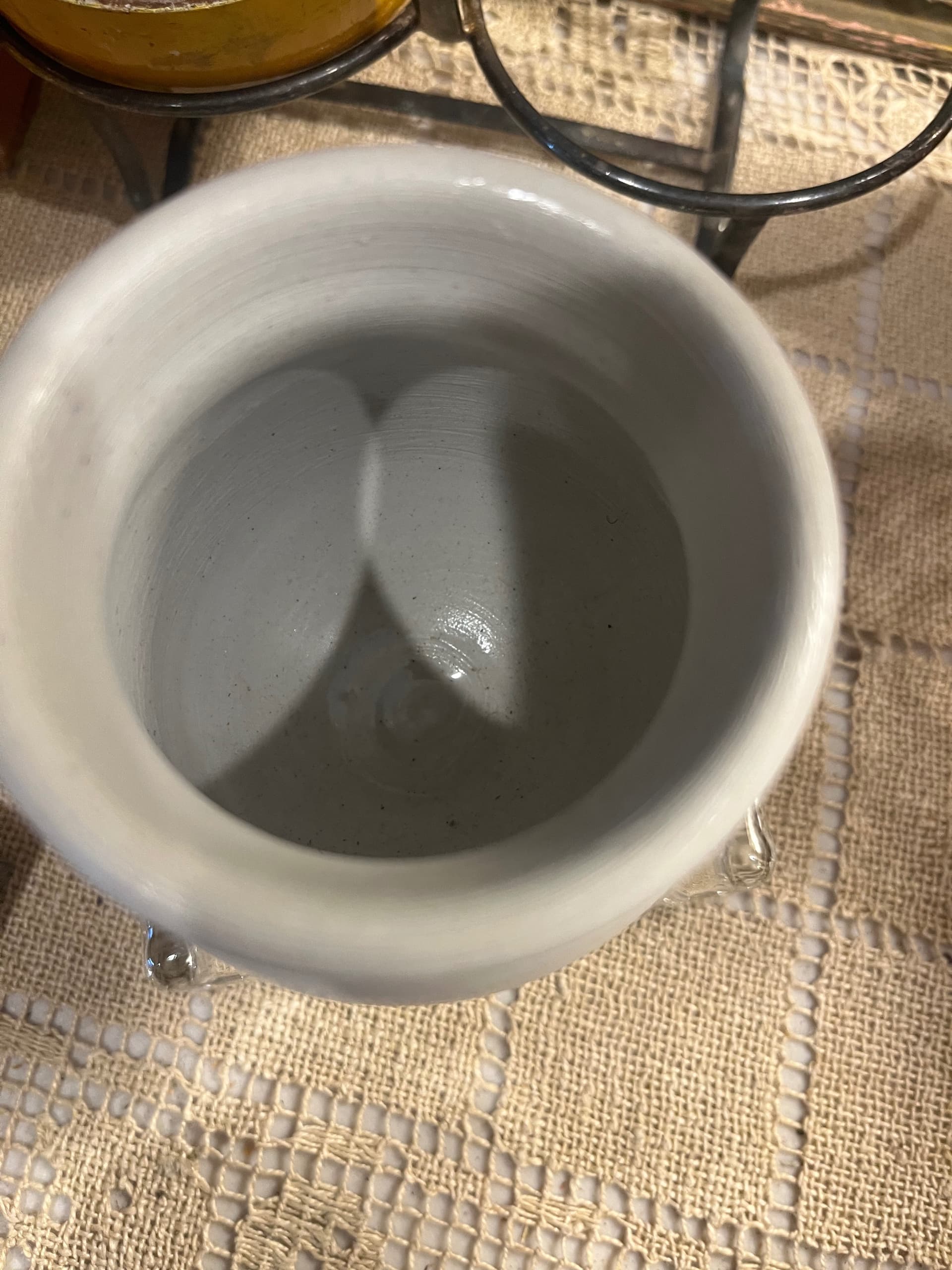 Vintage Williamsburg Pottery Small Jar | Gray Salt Glaze Cobalt Blue Flower Motif | 3” Virginia Stoneware - Regular - Thumbnail 3