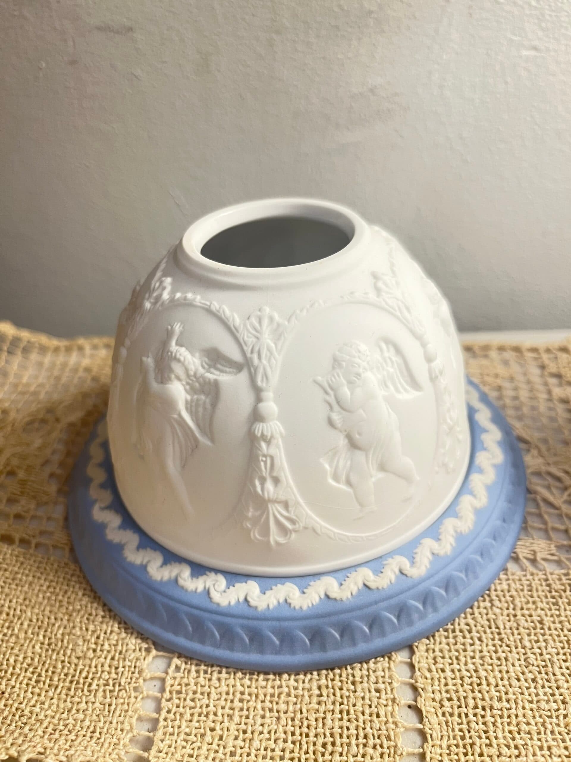 Wedgwood Jasperware Candle Votive Shade & Tray Set — Blue & White Cherub Relief - Regular - Thumbnail 3