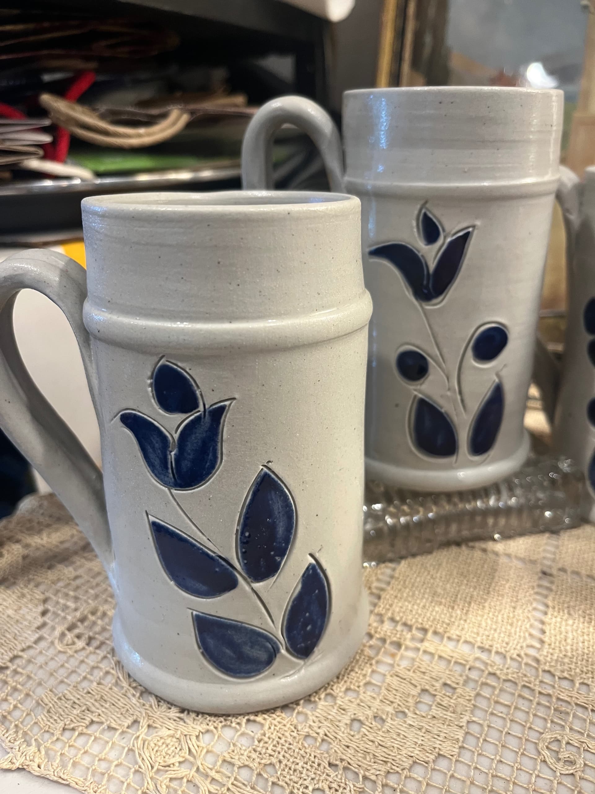 Vintage Williamsburg Pottery Set of 4 Mugs | Gray Salt Glaze Cobalt Blue Floral | 5” Virginia Stoneware - Regular - Thumbnail 2