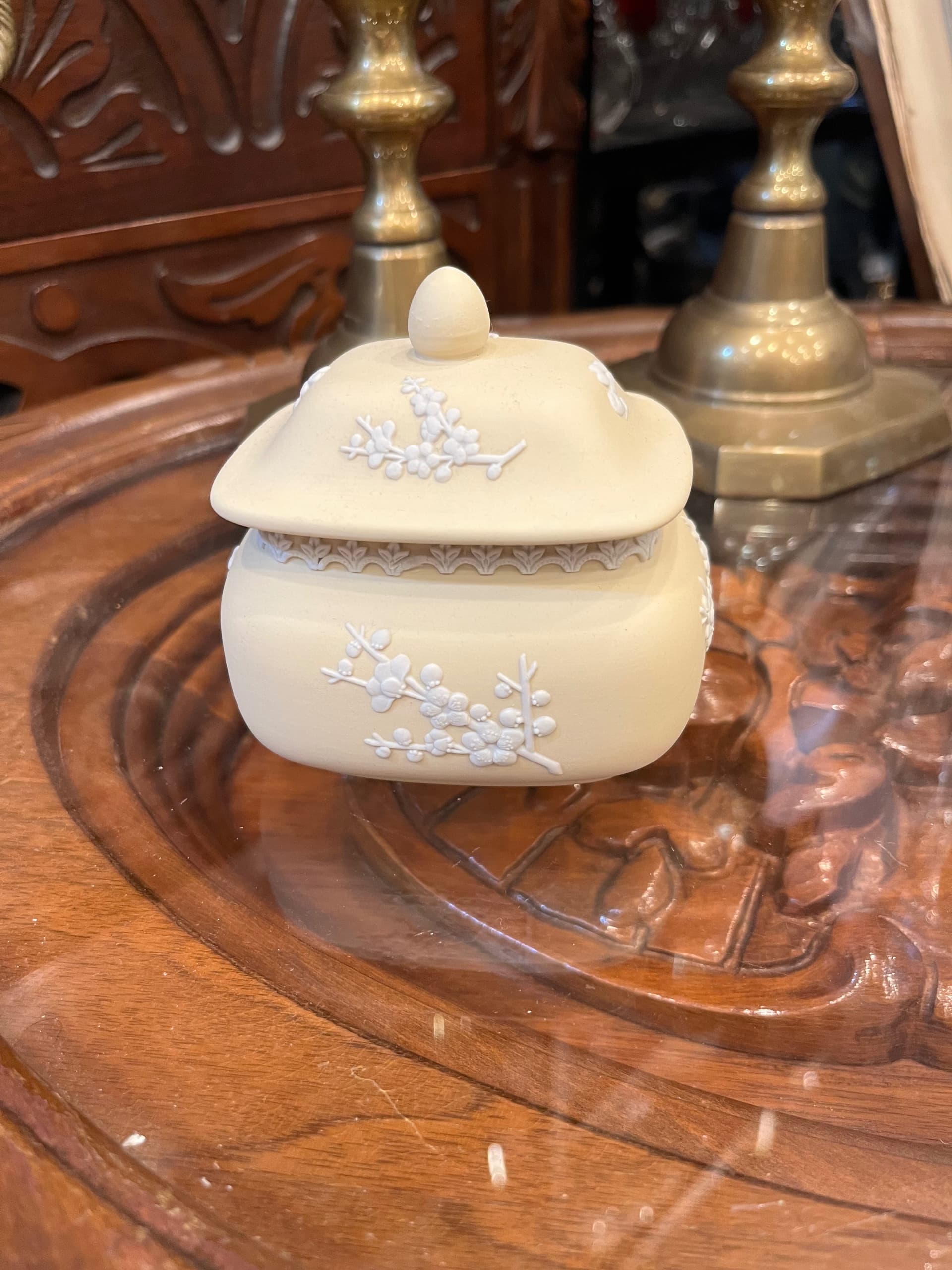 Wedgwood Jasperware Primrose Trinket Box AS IS - Regular - Thumbnail 2