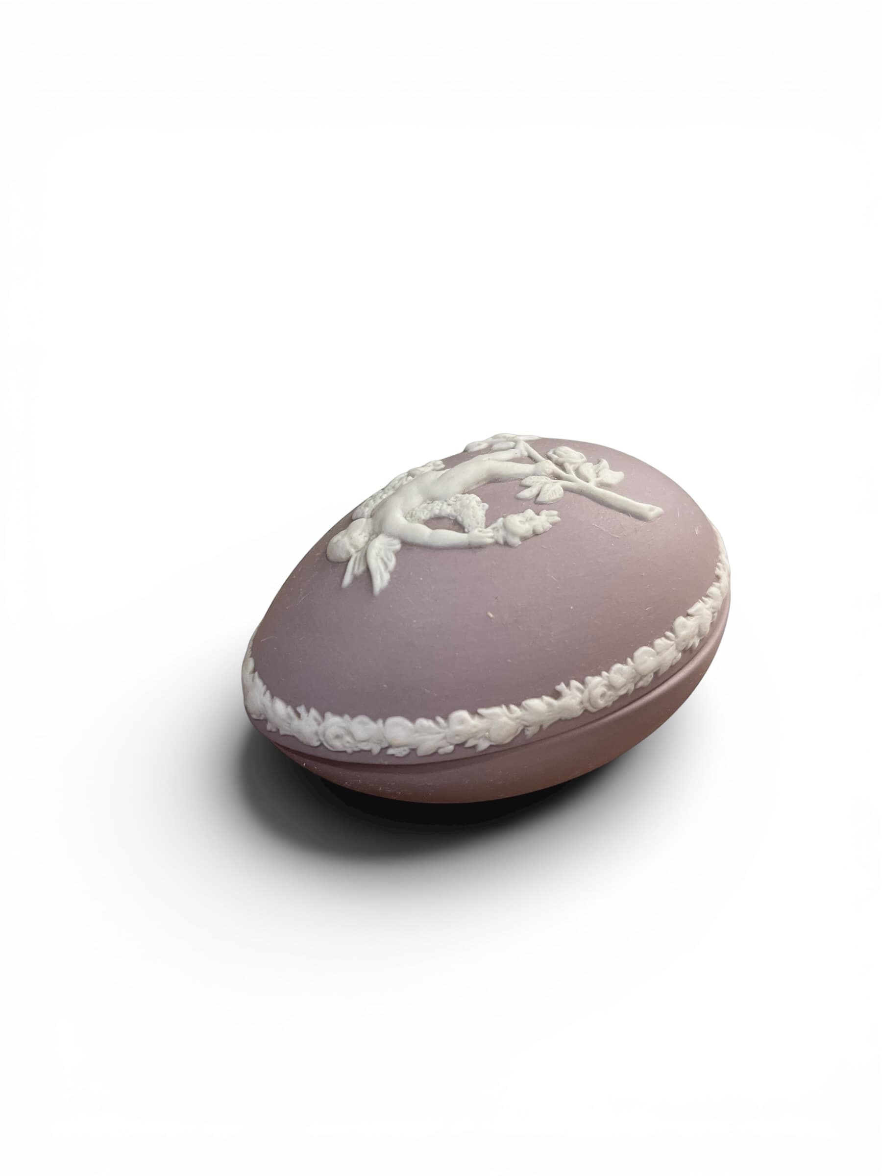 Wedgwood Jasperware Lilac Trinket Box - Regular - Thumbnail 3
