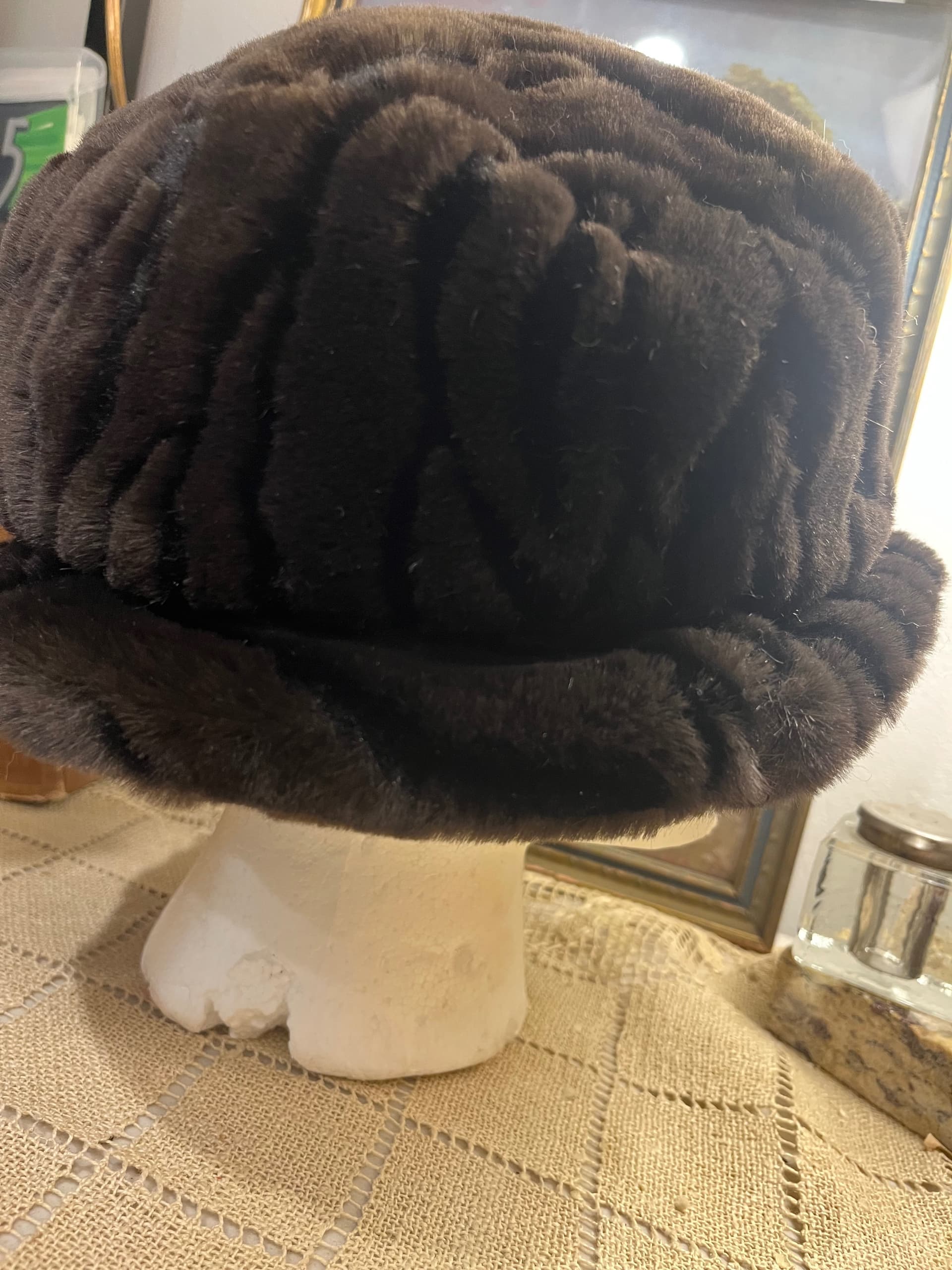 Dark Faux Fur Hat [1268] - Regular - Thumbnail 5