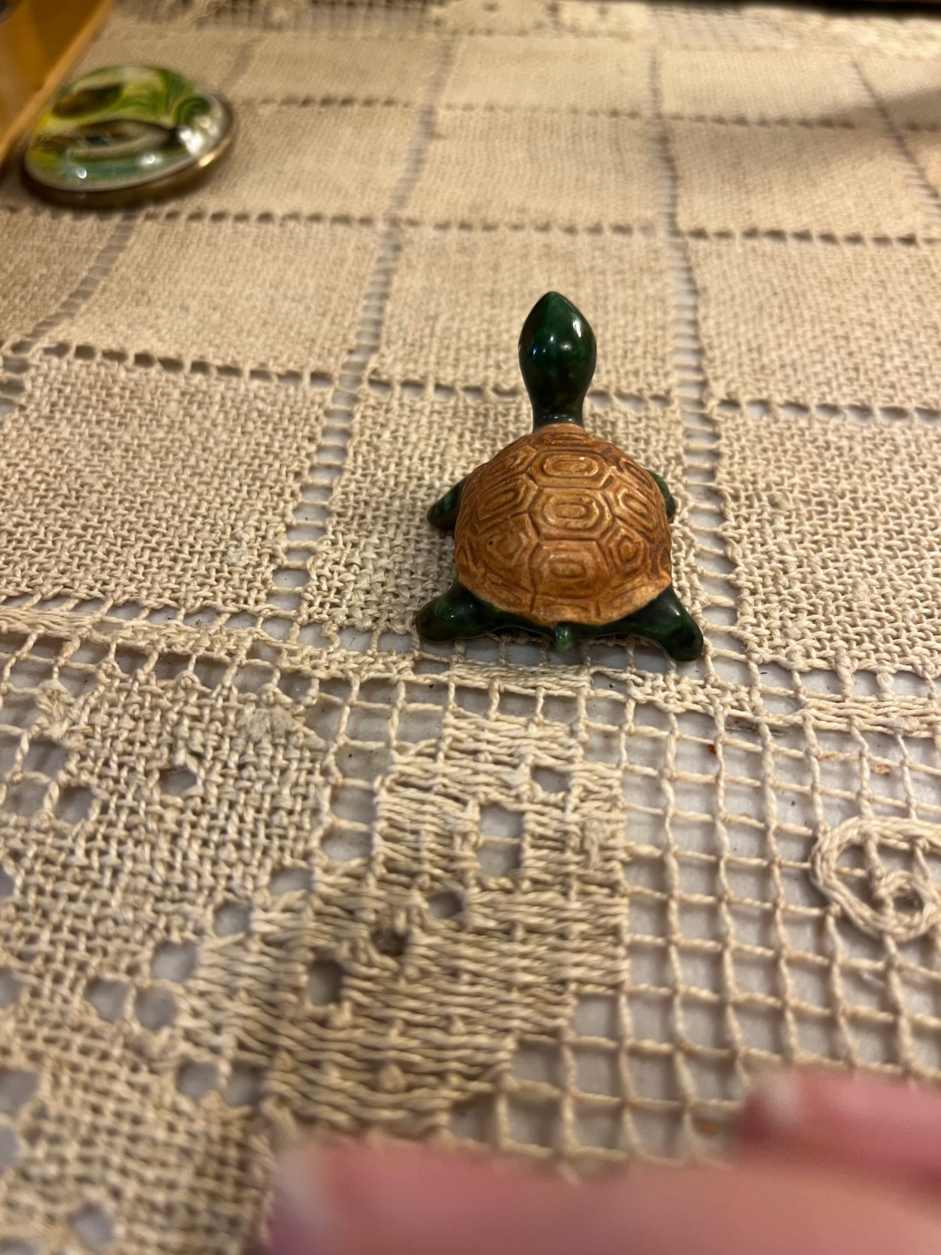 Ceramic Turtle Figurine - Regular - Thumbnail 3