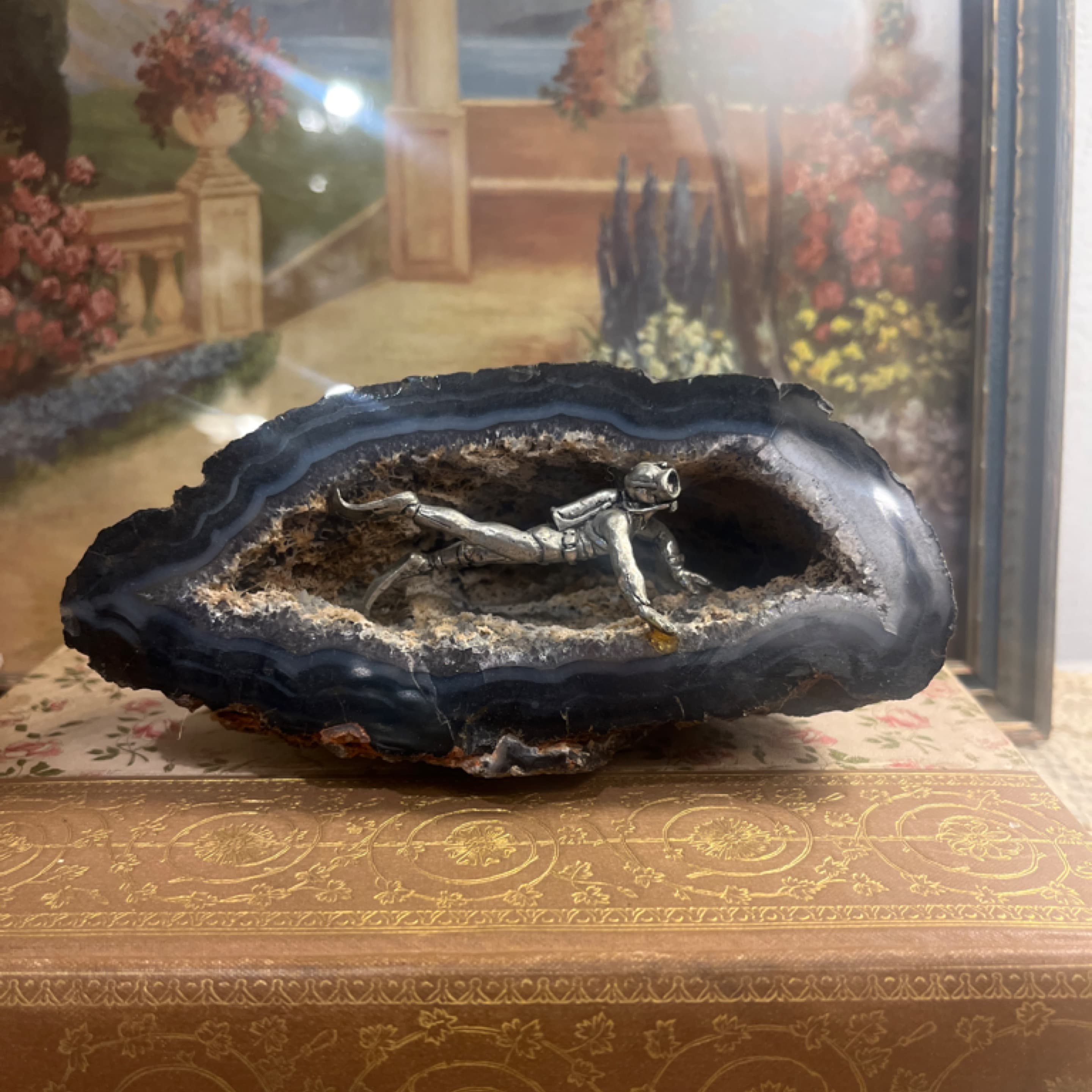 Geode Diorama with a Pewter Diver Figurine [1267] - Regular - Thumbnail 6