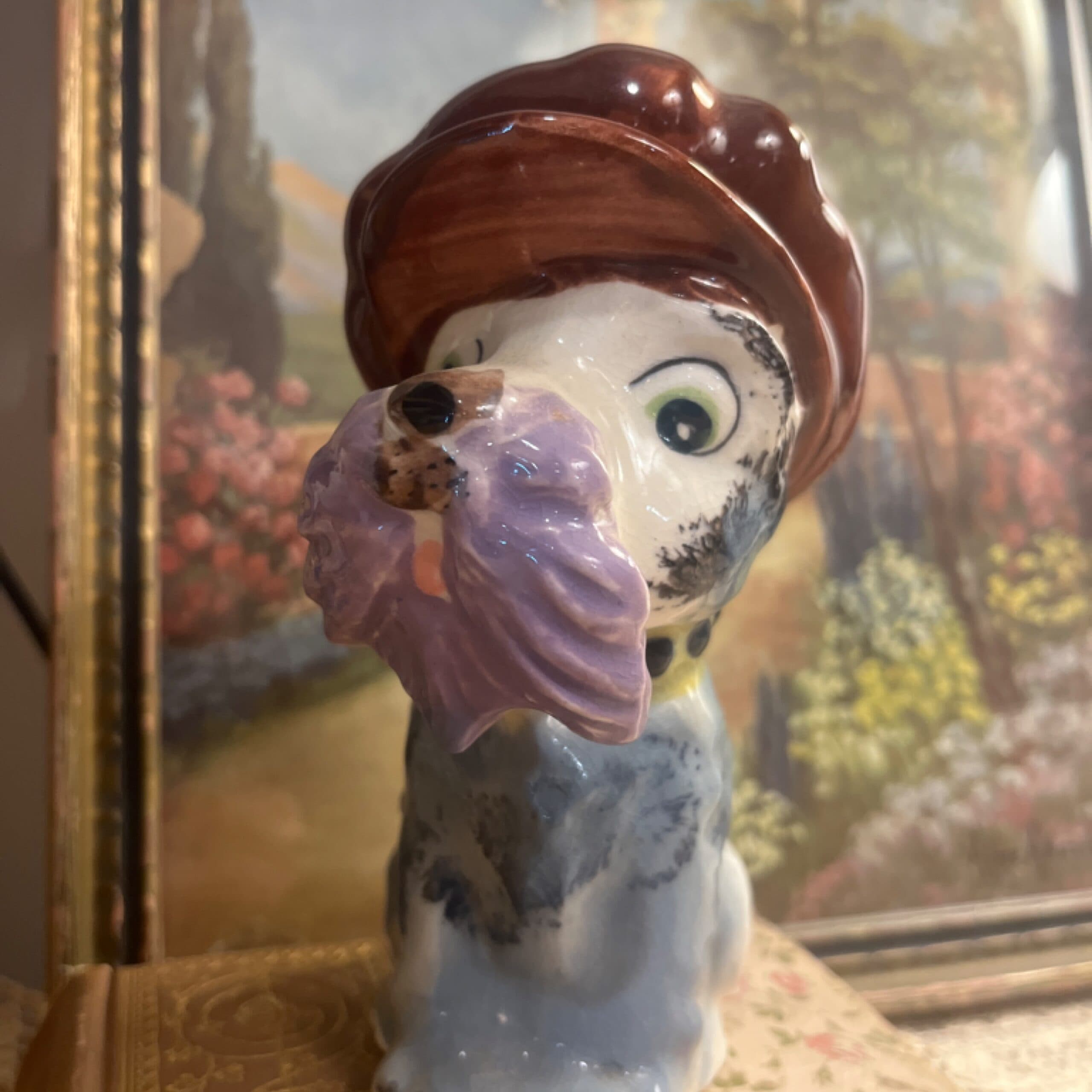 Vintage Ceramic Dog Figurine — Spaniel with Brown Hat & Lavender Flower, Mid-Century Novelty Décor - Regular - Thumbnail 2