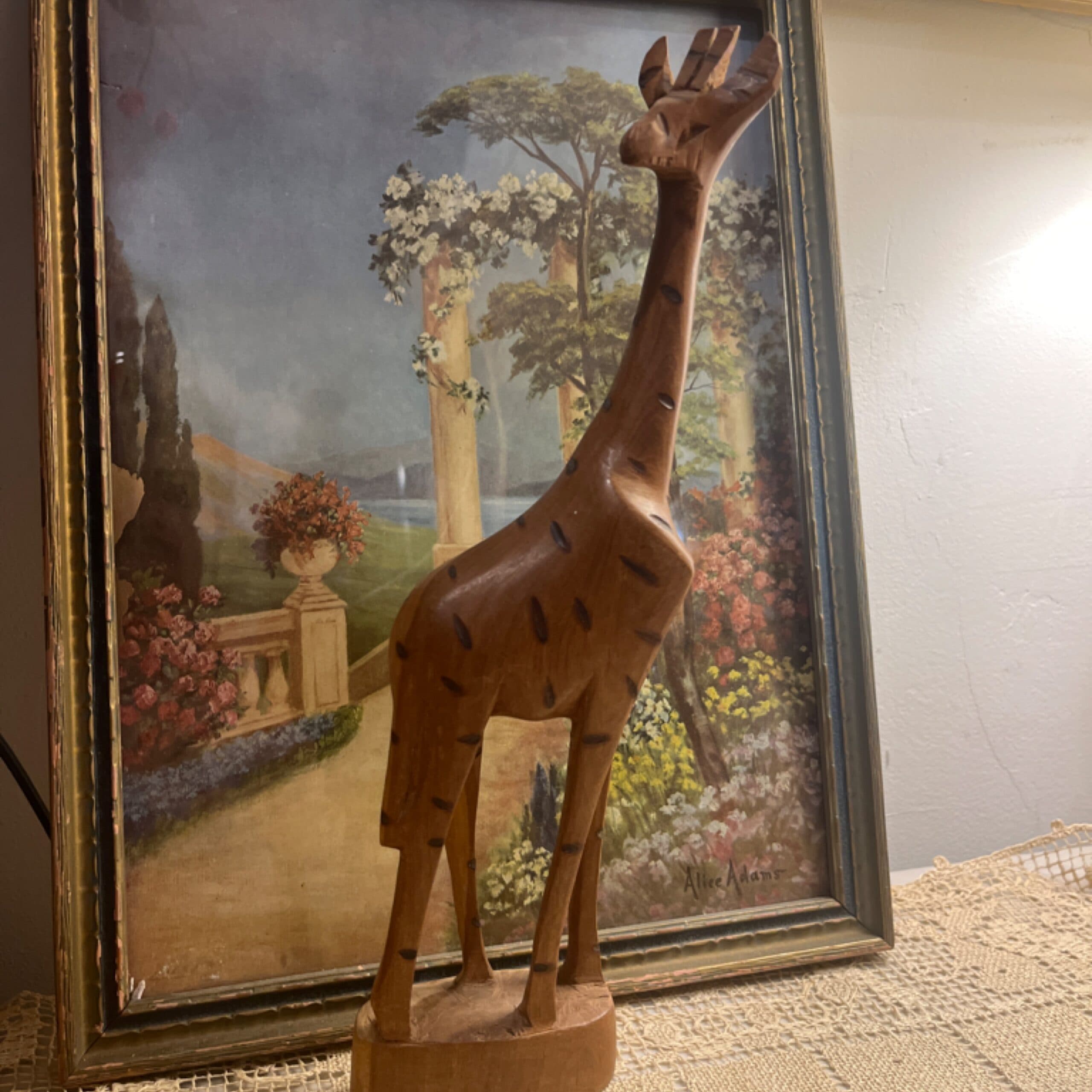 Carved Wooden Giraffe Figurine - Regular - Thumbnail 4