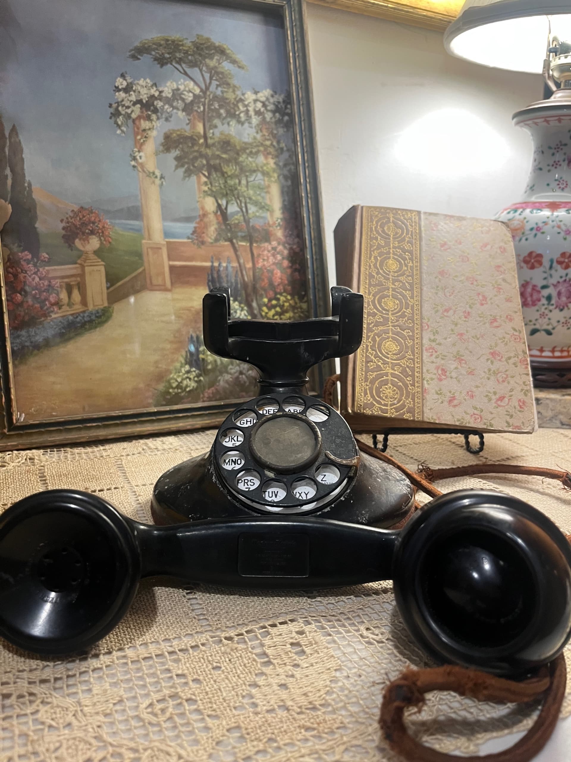Vintage Rotary Dial Telephone - Regular - Thumbnail 4