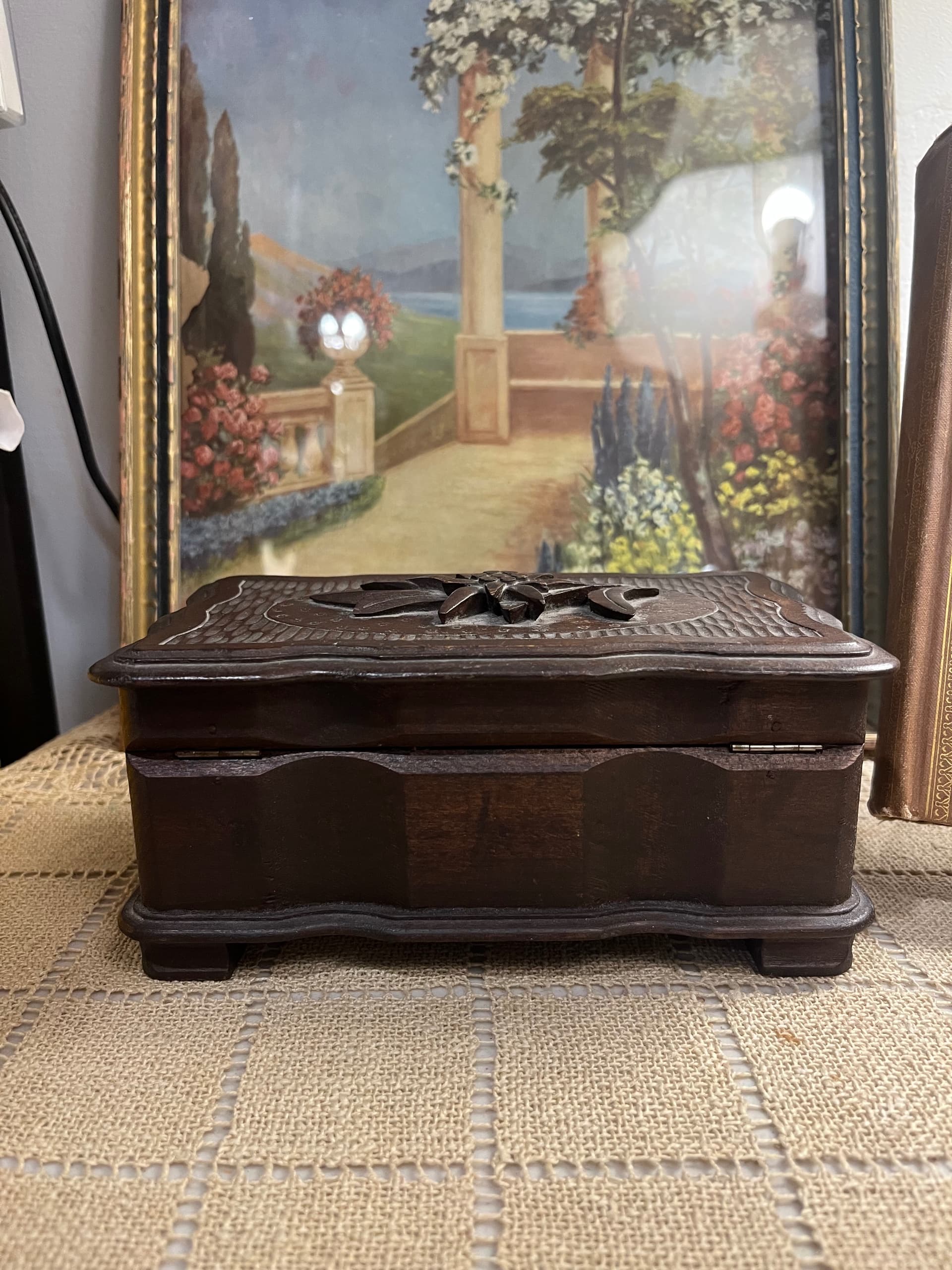 Carved Wooden Music Box [1268] - Regular - Thumbnail 4