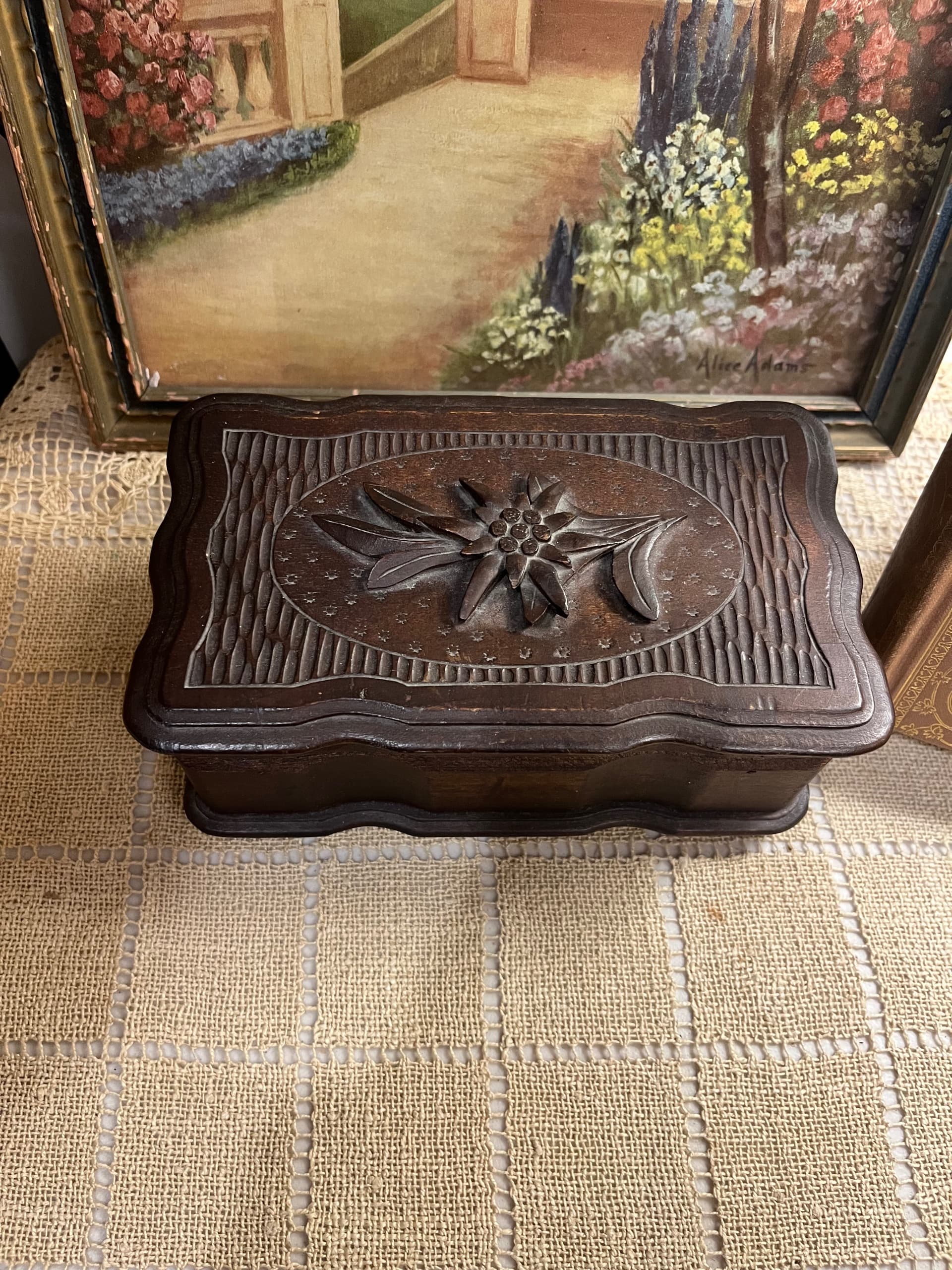 Carved Wooden Music Box [1268] - Regular - Thumbnail 5