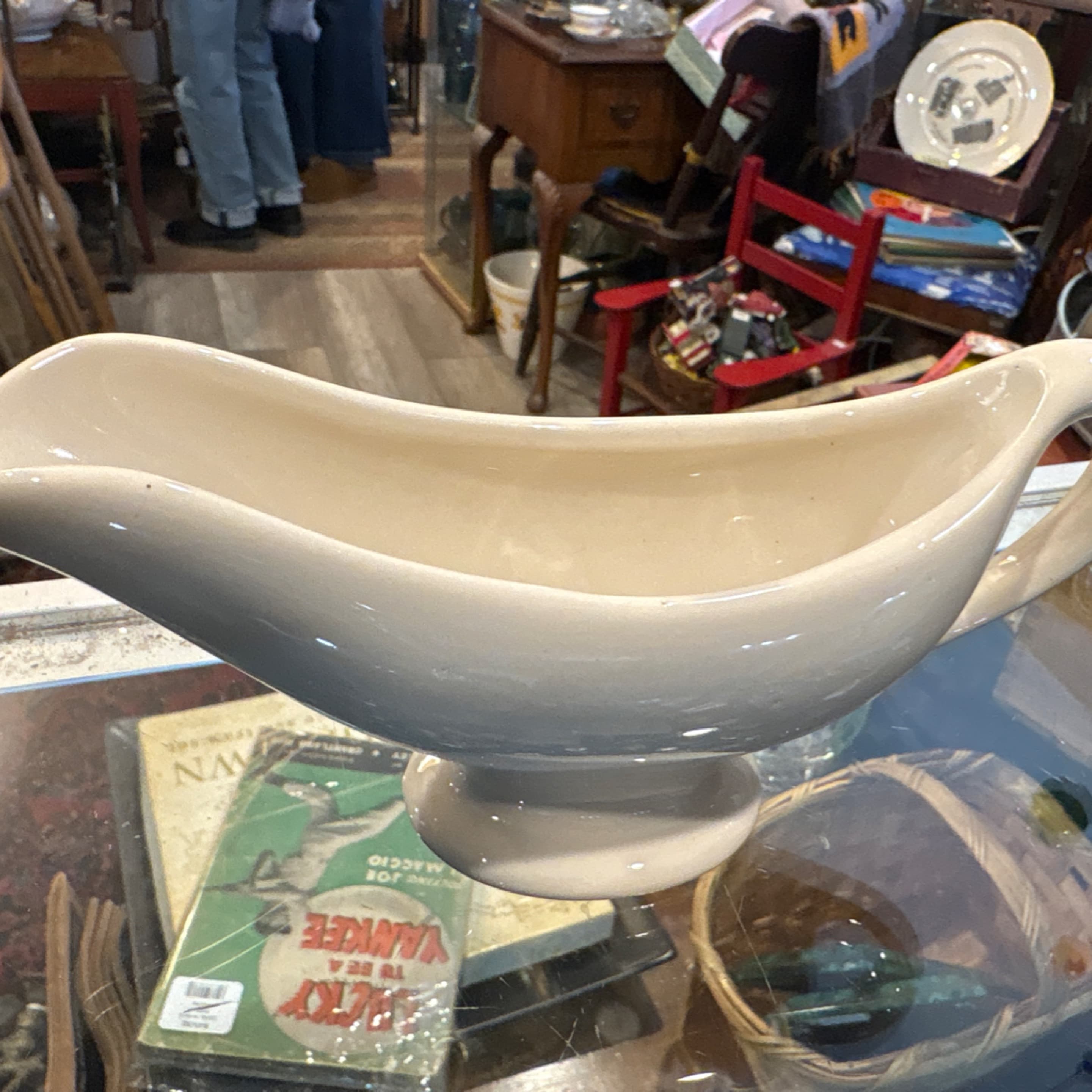 Small Ironstone Sauce Boat - Regular - Thumbnail 2