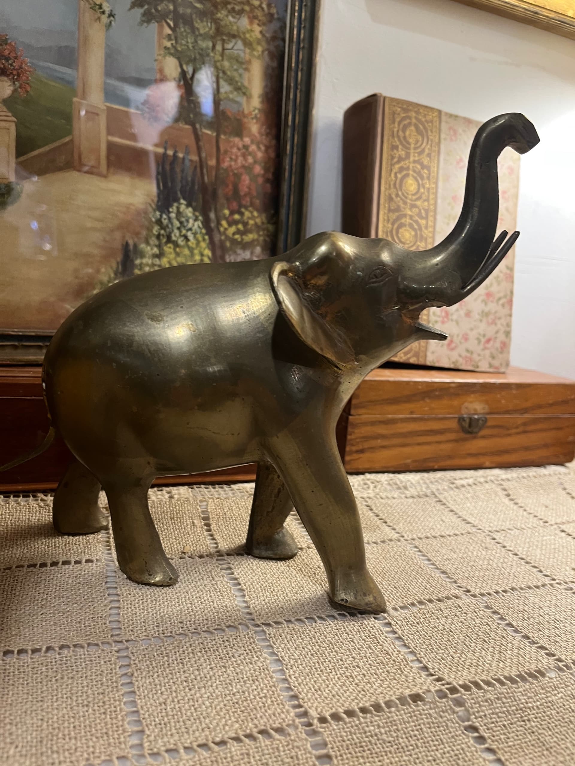 Brass Elephant - Regular - Thumbnail 2