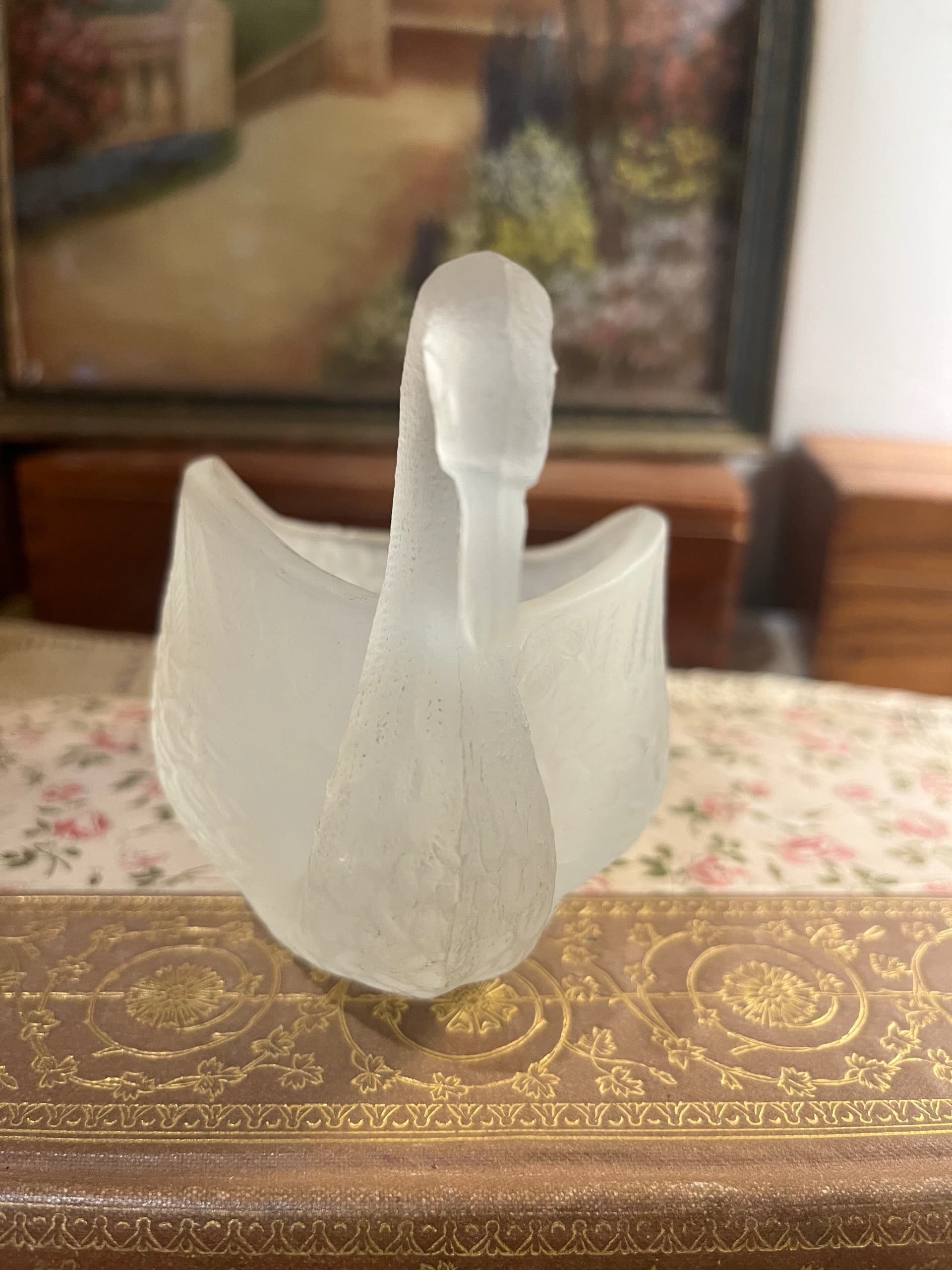 GE Smith Frosted Glass Swan - Regular - Thumbnail 3