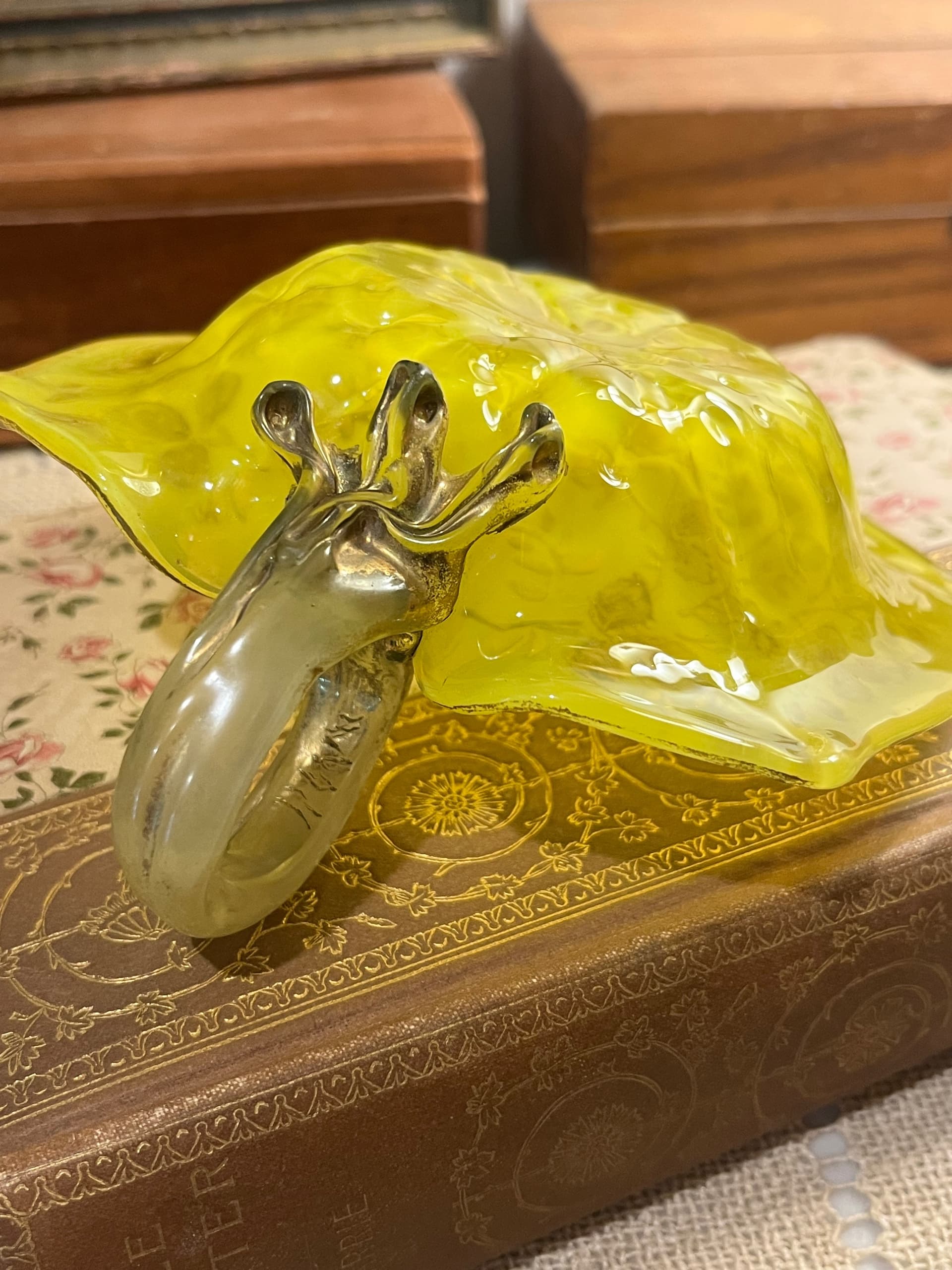 Yellow Leaf Dish [1239] - Regular - Thumbnail 6