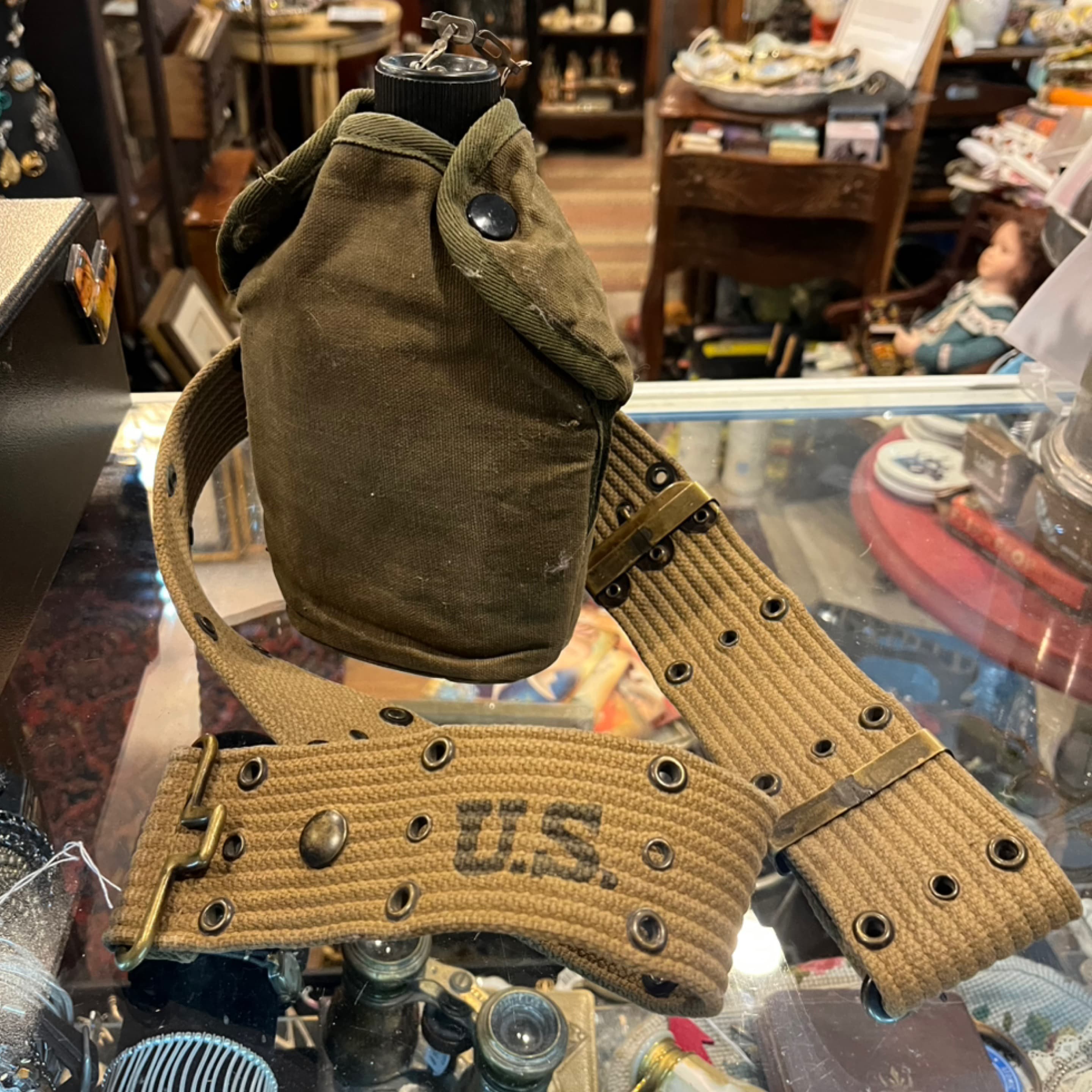 Vtg U.S Military Canteen W/Canvas Cover & Webbed Belt - Regular - Thumbnail 3