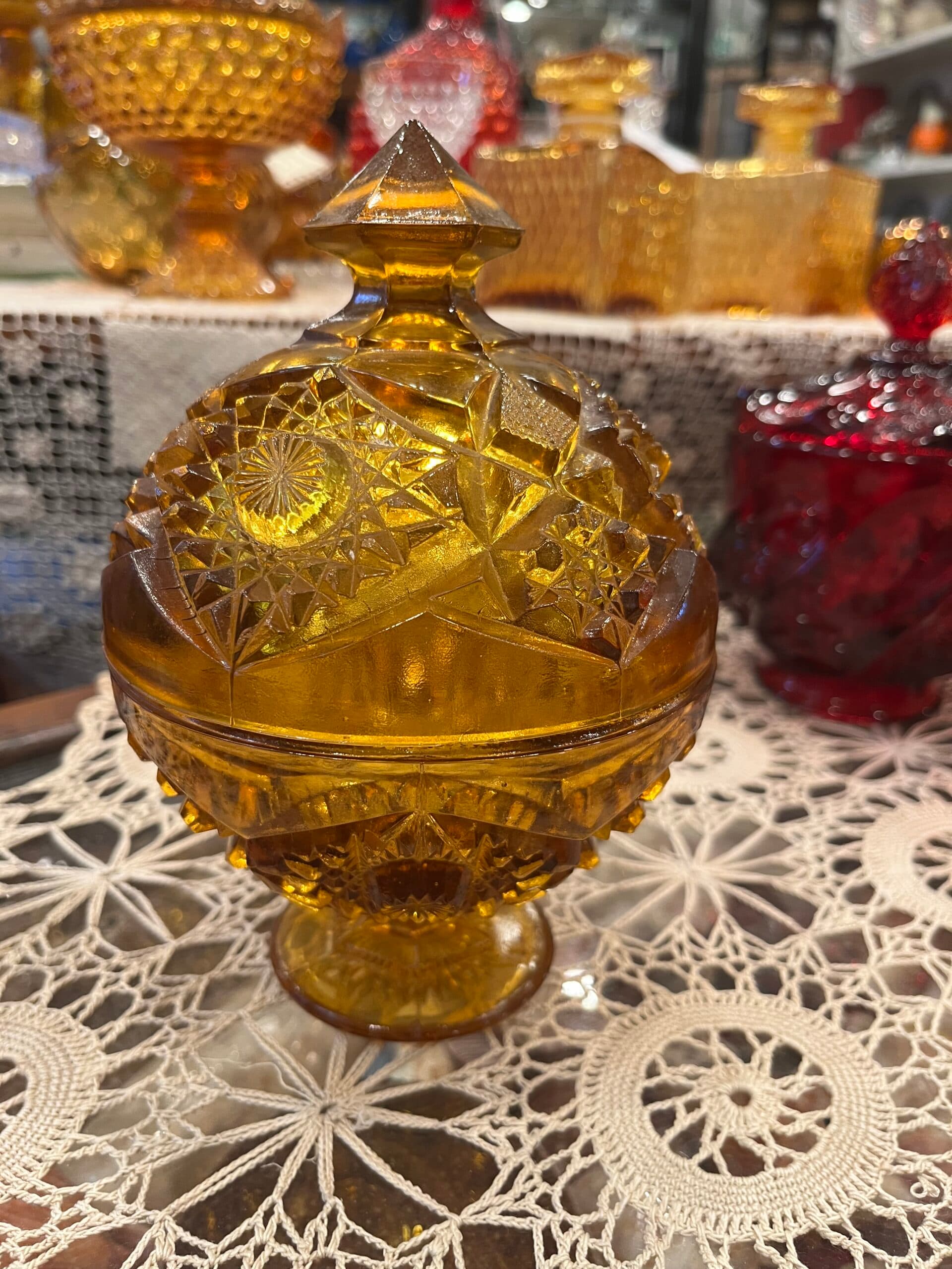 Amber Pressed Glass Hobstar & Flora Pattern Lidded Candy Dish - Regular - Thumbnail 2