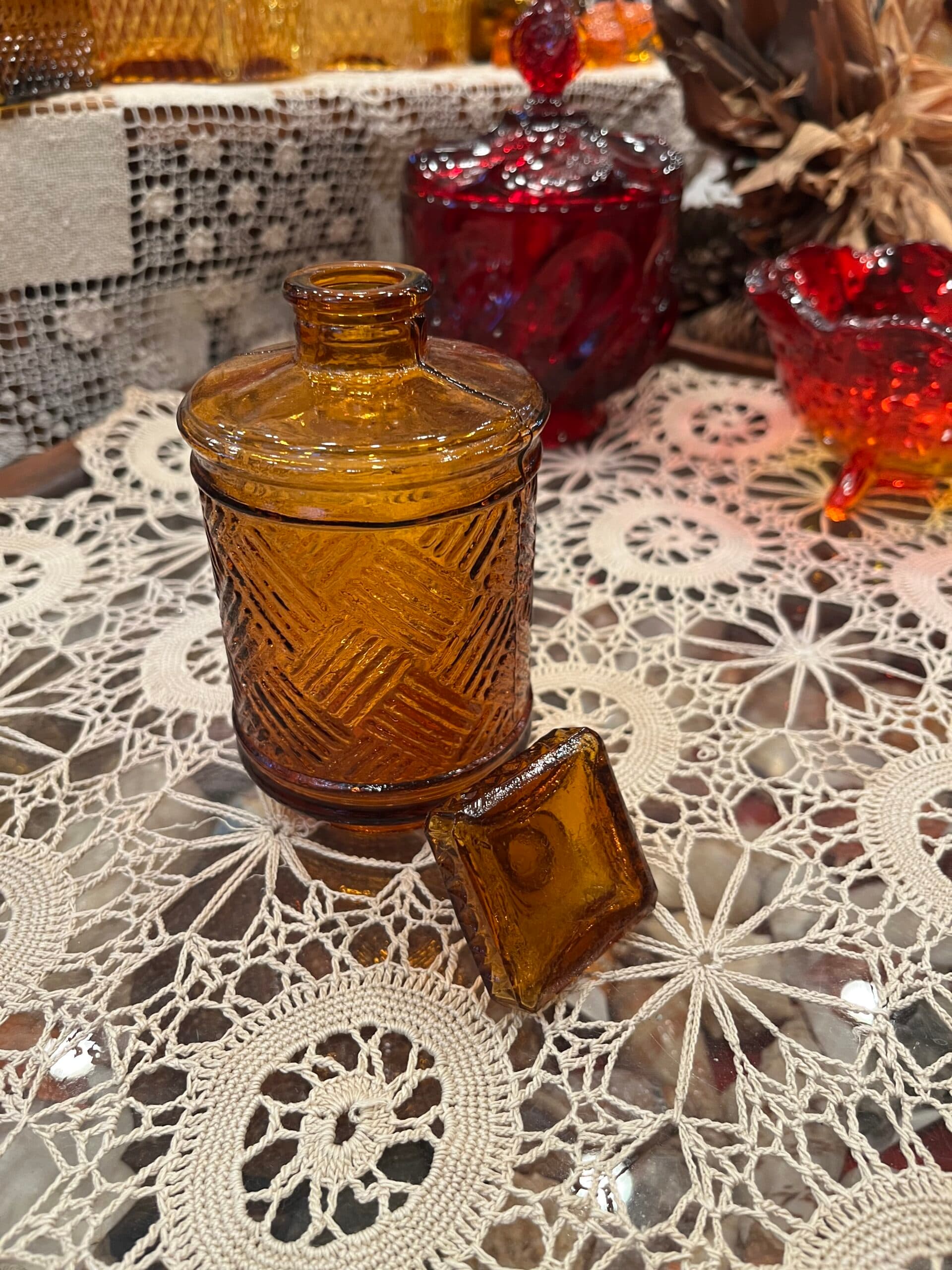 Amber Weave Pattern Apothecary Jar W/Stopper - Regular - Thumbnail 4